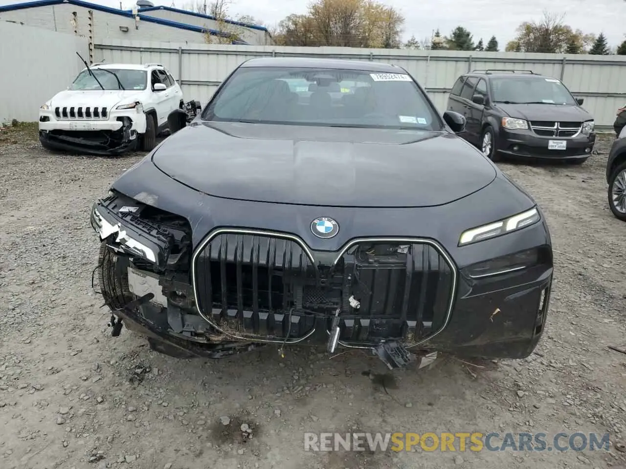 5 Photograph of a damaged car WBA33EJ08RCR11878 BMW 760 XI 2024
