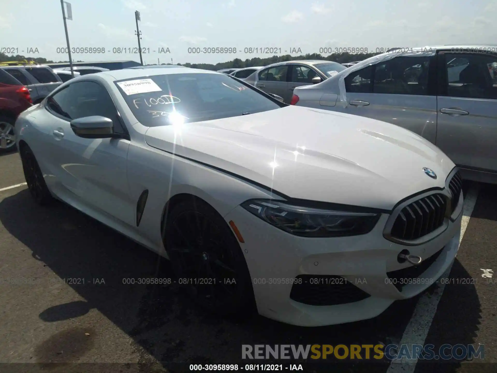 1 Photograph of a damaged car WBABC4C50KBU96324 BMW 8 SERIES 2019