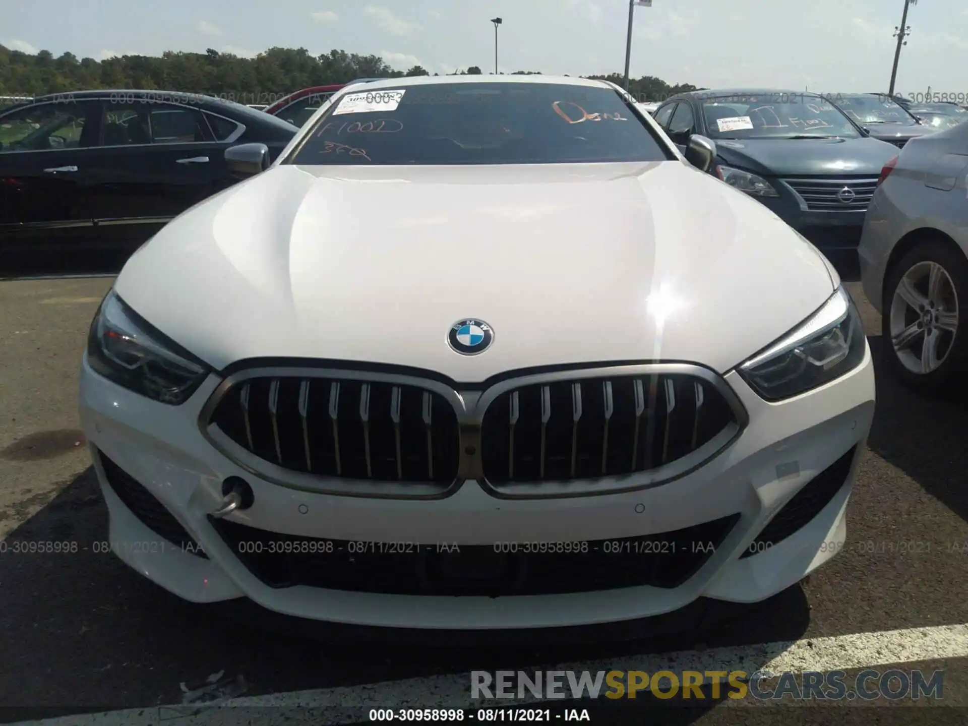 6 Photograph of a damaged car WBABC4C50KBU96324 BMW 8 SERIES 2019