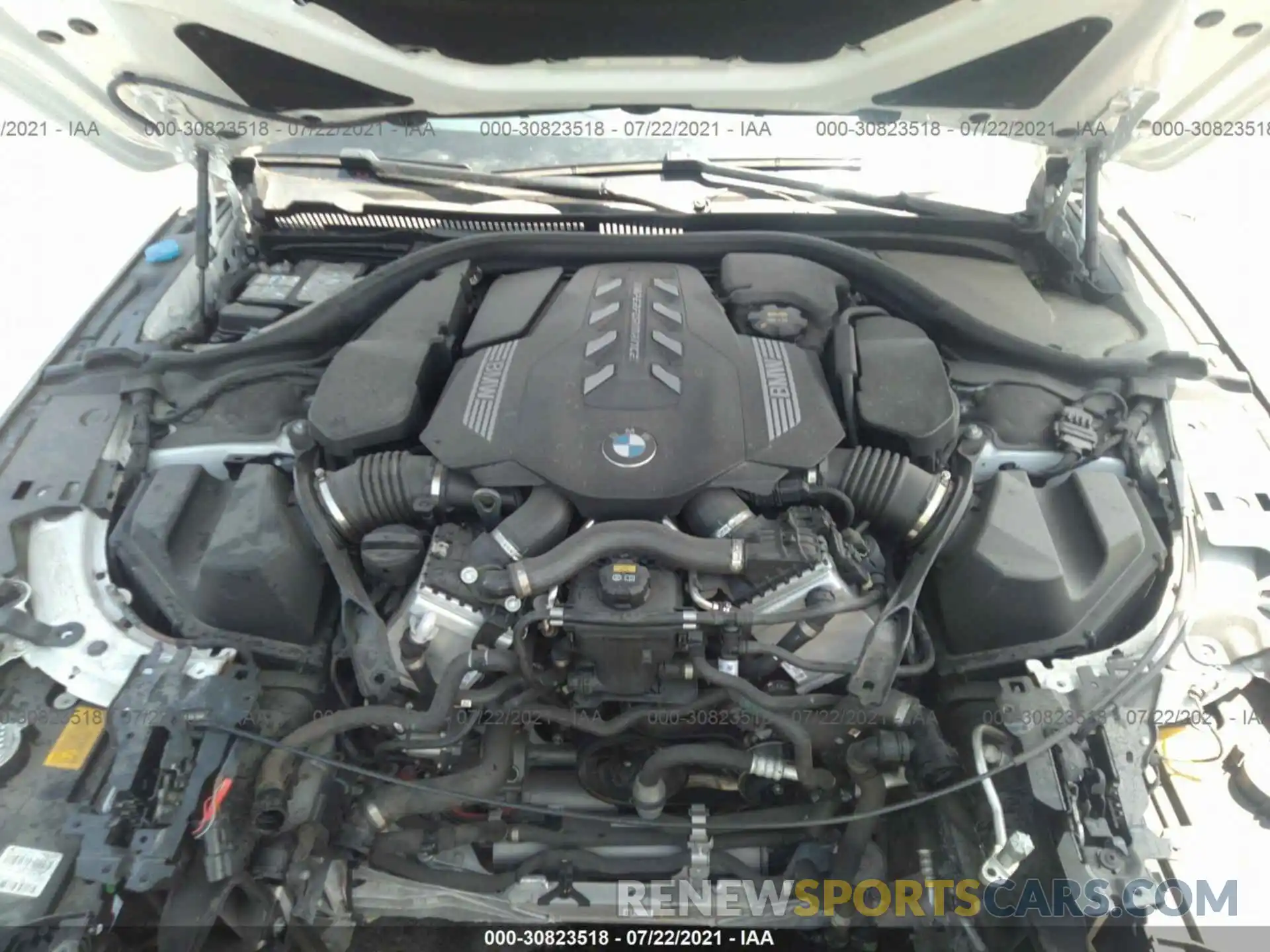 10 Photograph of a damaged car WBABC4C59KBU96726 BMW 8 SERIES 2019