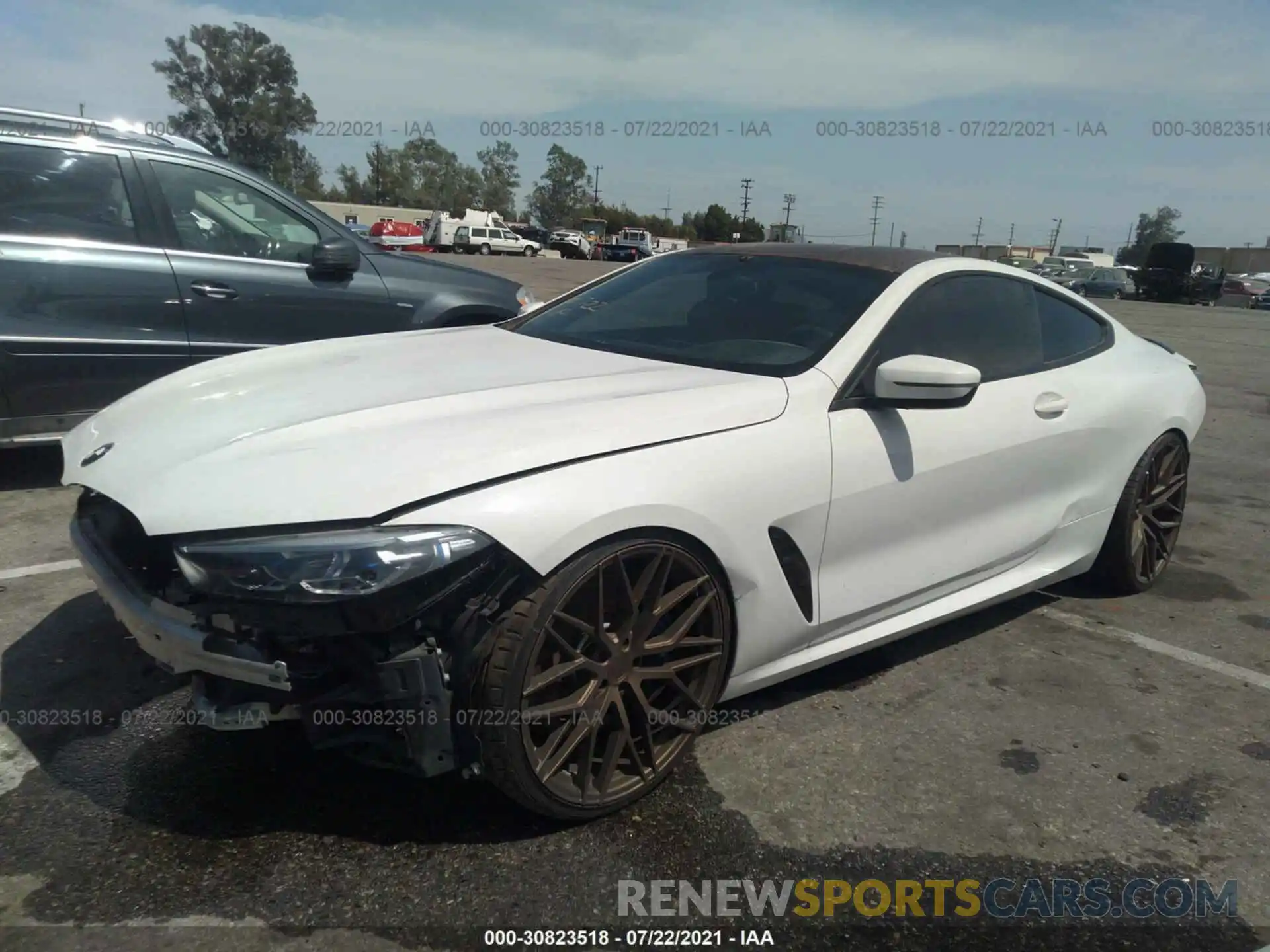 2 Photograph of a damaged car WBABC4C59KBU96726 BMW 8 SERIES 2019