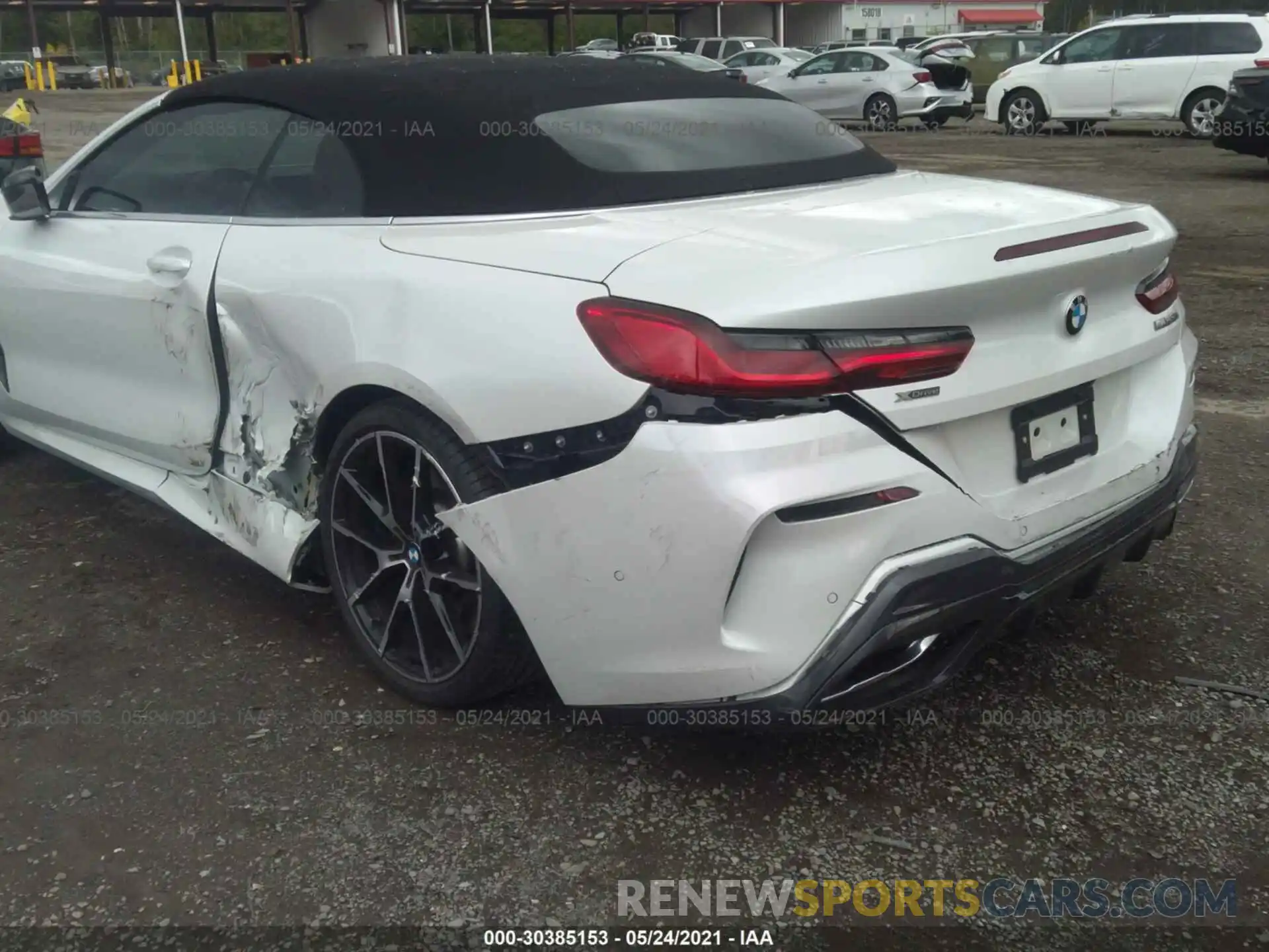 6 Photograph of a damaged car WBAFY4C53KBX39062 BMW 8 SERIES 2019