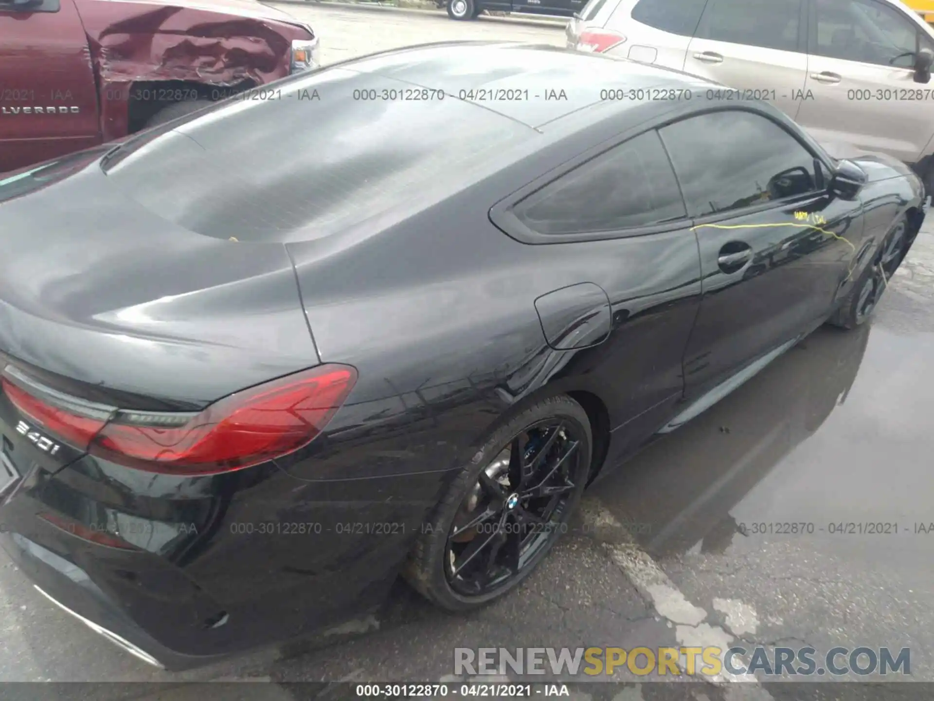 4 Photograph of a damaged car WBAAE2C00LCE34628 BMW 8 SERIES 2020