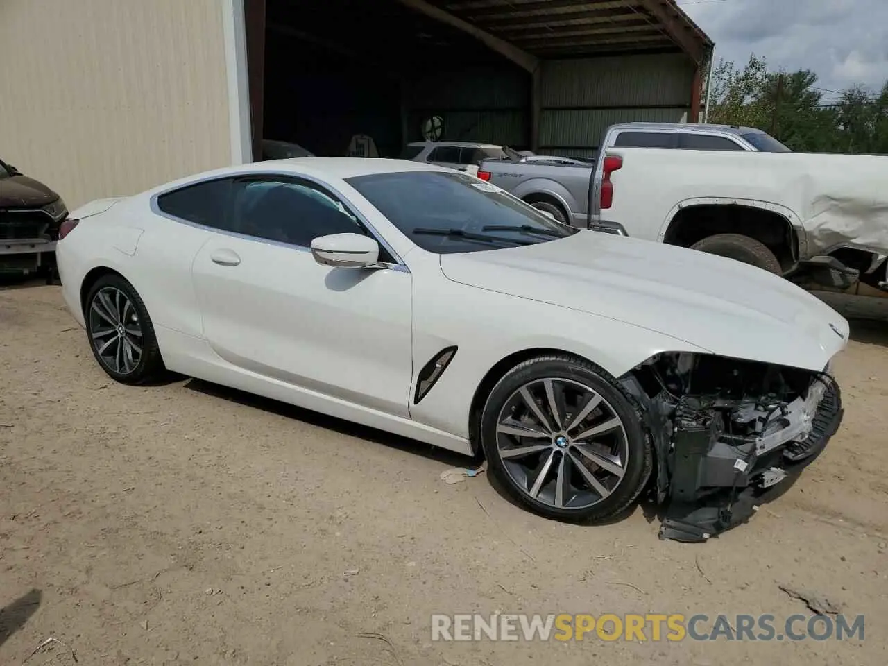 4 Photograph of a damaged car WBAAE2C0XLCE05217 BMW 8 SERIES 2020