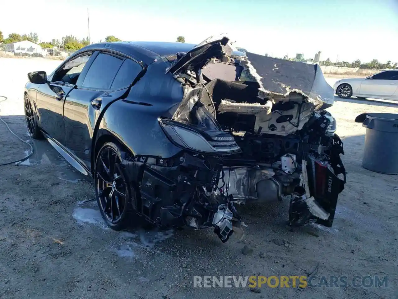 3 Photograph of a damaged car WBAGV2C03LCE26369 BMW 8 SERIES 2020