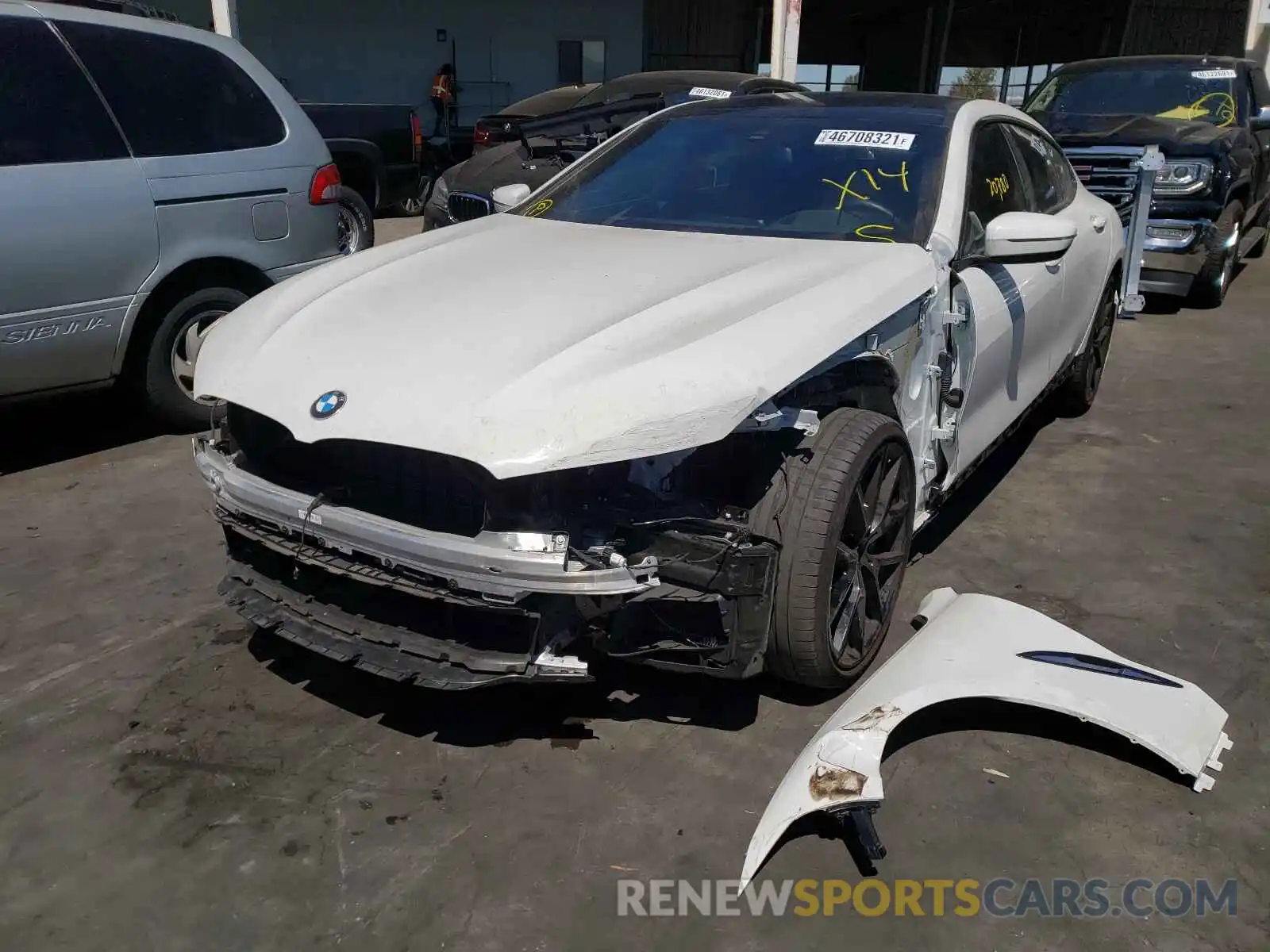 2 Photograph of a damaged car WBAGV2C05LCD95271 BMW 8 SERIES 2020