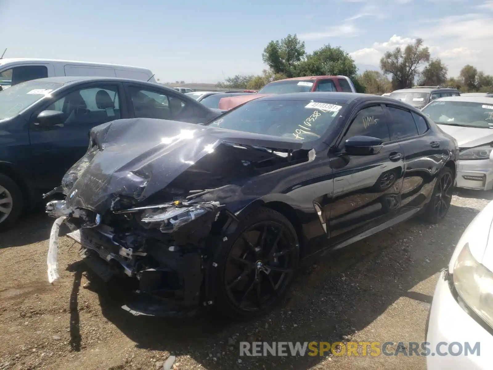 2 Photograph of a damaged car WBAGV2C08LCE21653 BMW 8 SERIES 2020