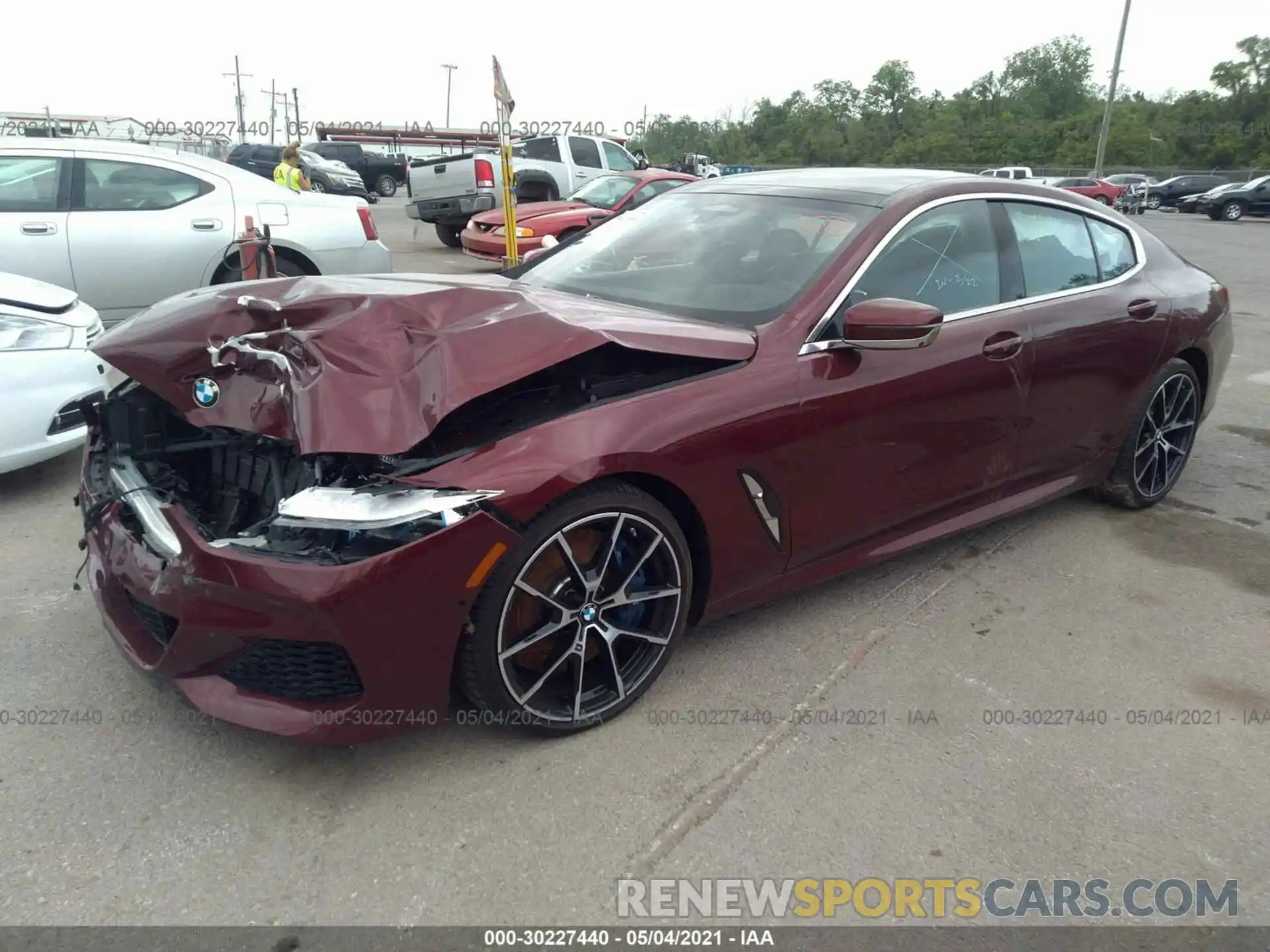 2 Photograph of a damaged car WBAGV8C0XLCE72641 BMW 8 SERIES 2020