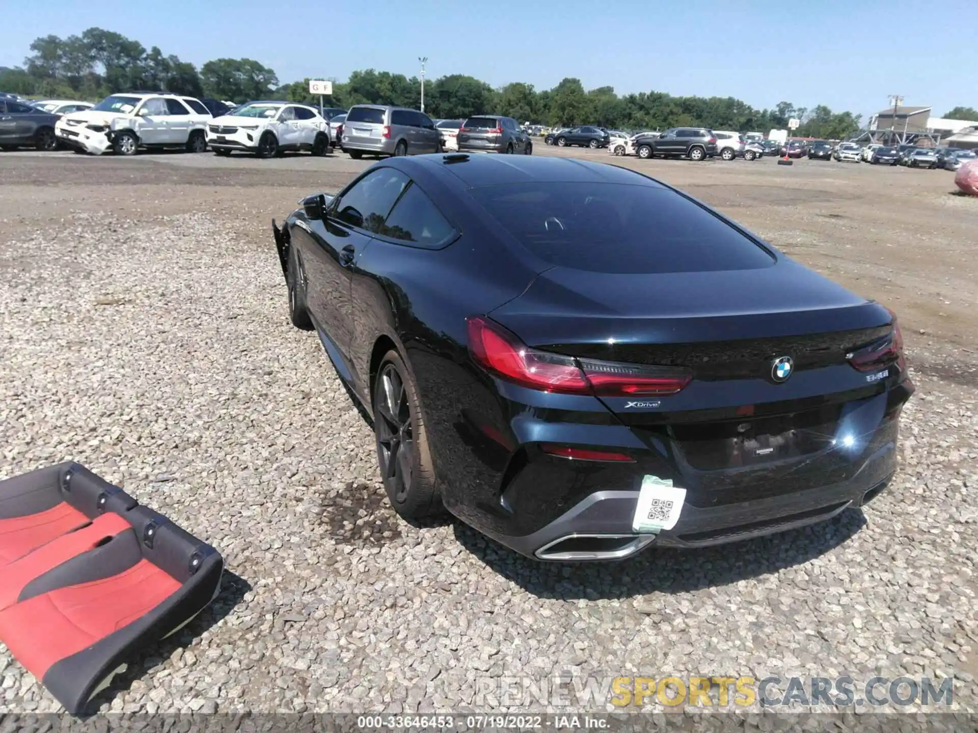 3 Photograph of a damaged car WBAAE4C06MCF42636 BMW 8 SERIES 2021