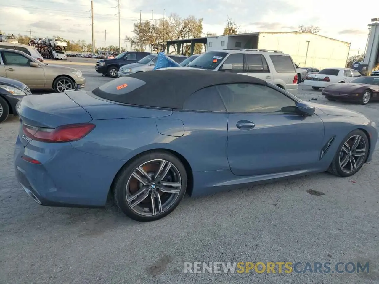 3 Photograph of a damaged car WBADZ2C00MCG13061 BMW 8 SERIES 2021