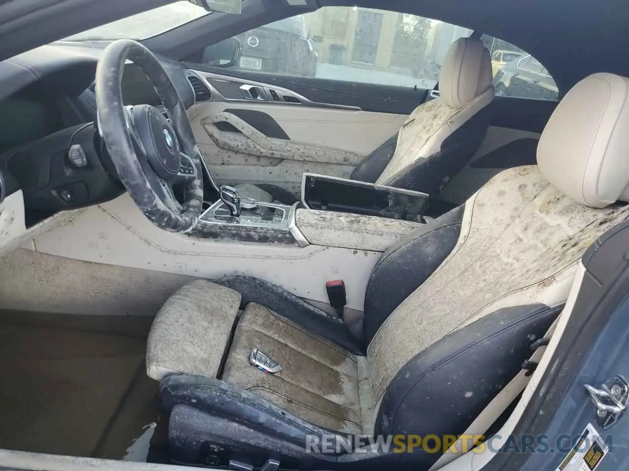 7 Photograph of a damaged car WBADZ2C00MCG13061 BMW 8 SERIES 2021