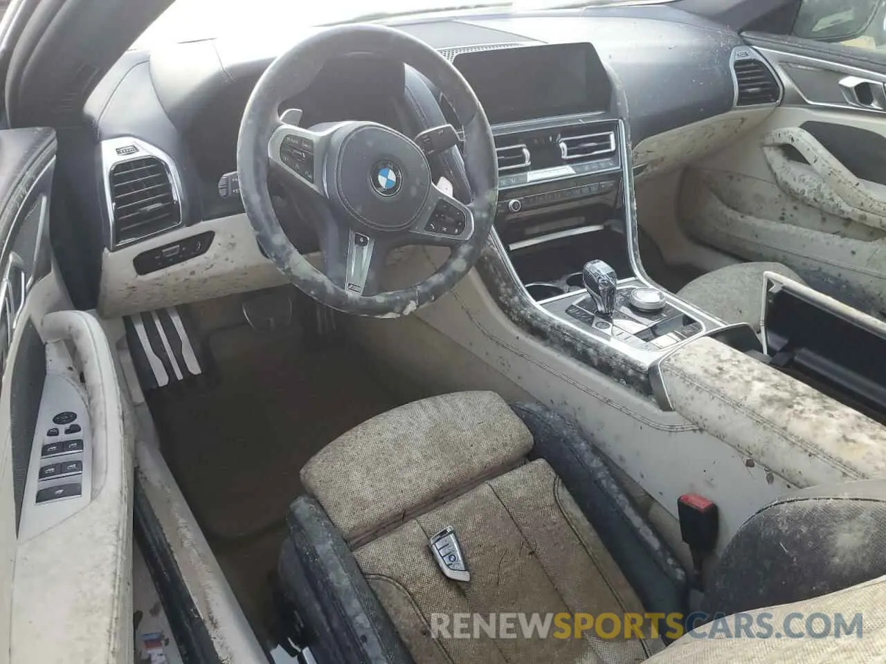 8 Photograph of a damaged car WBADZ2C00MCG13061 BMW 8 SERIES 2021