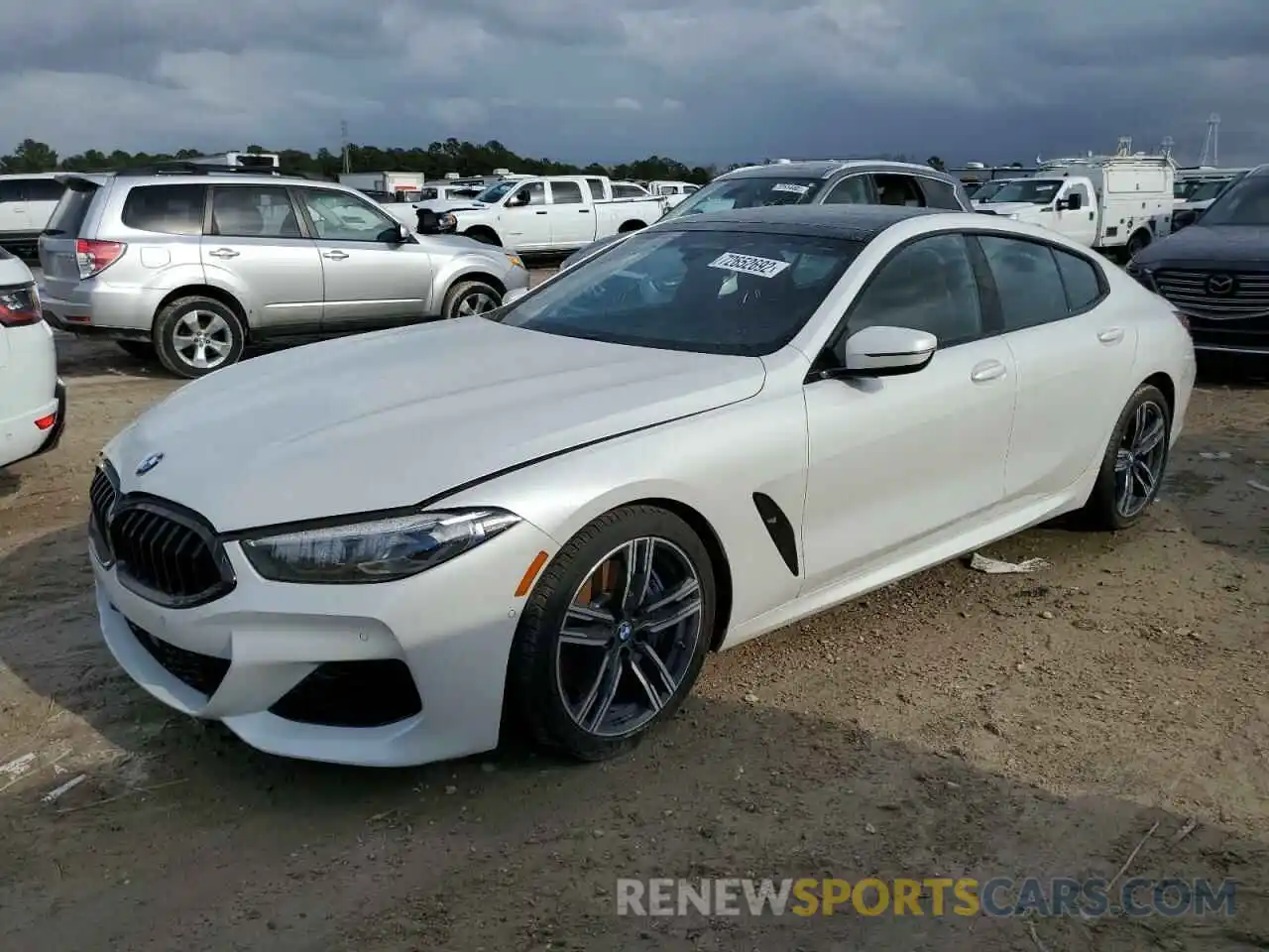 1 Photograph of a damaged car WBAGV4C00MCF65565 BMW 8 SERIES 2021