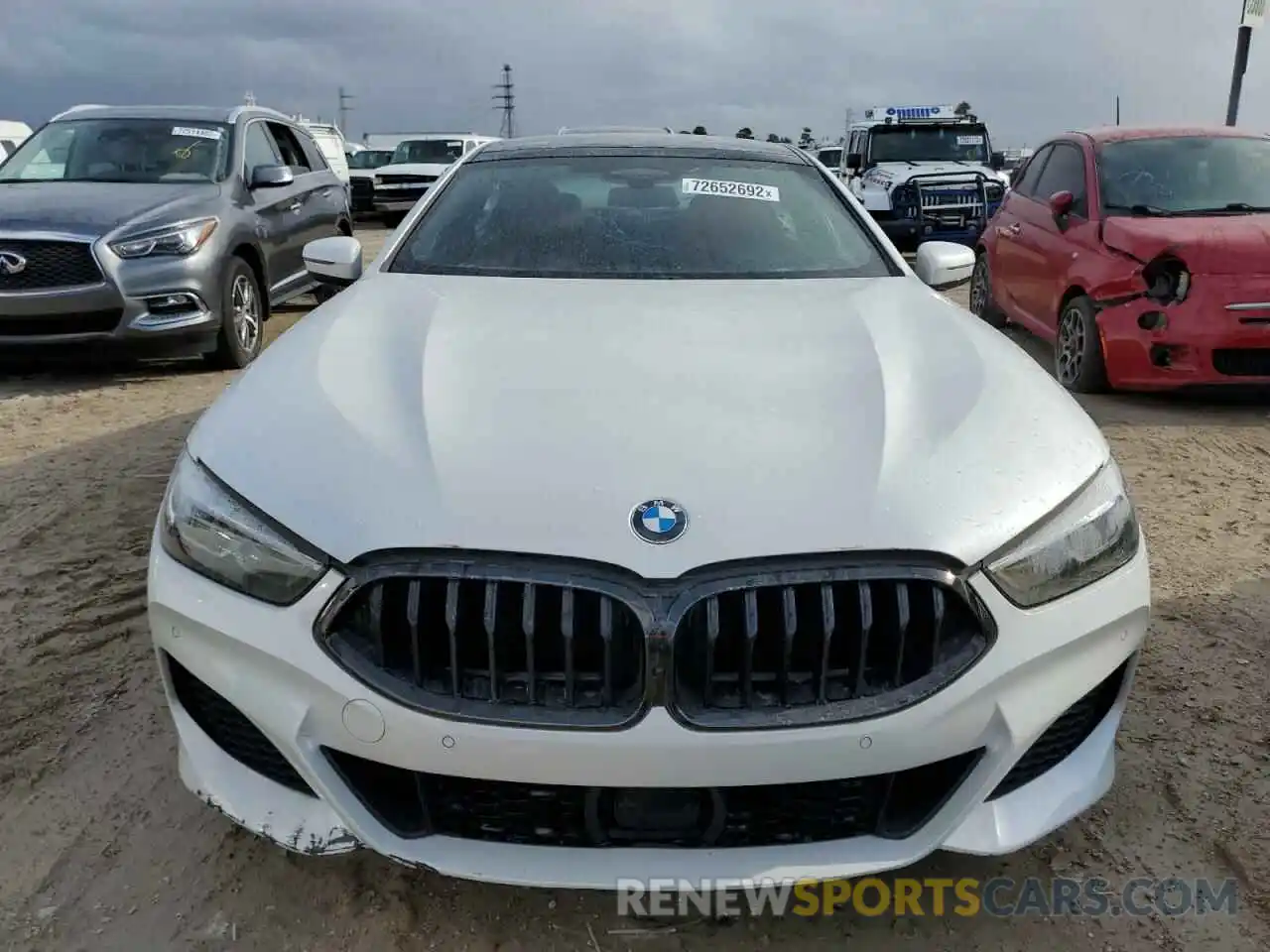 5 Photograph of a damaged car WBAGV4C00MCF65565 BMW 8 SERIES 2021