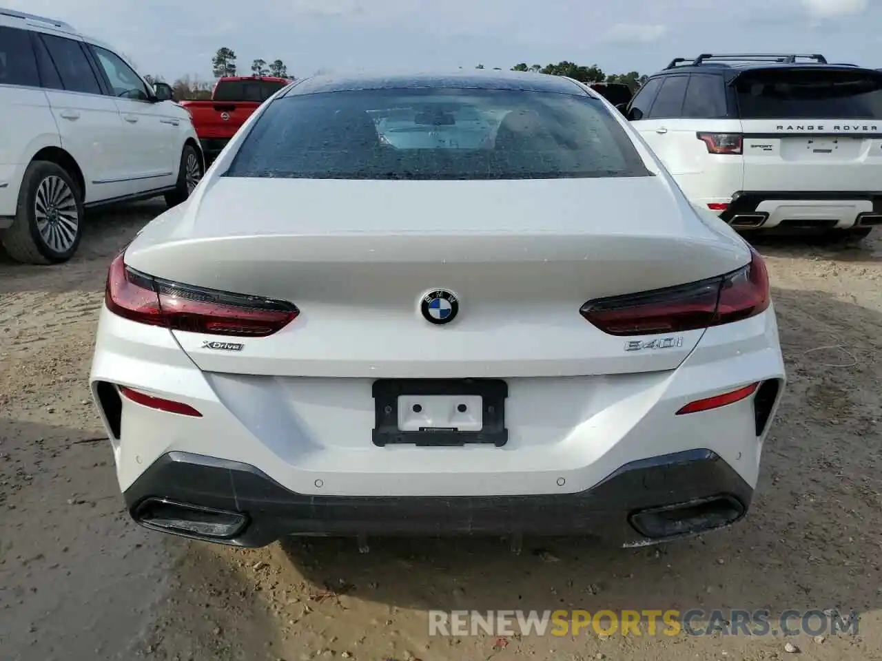 6 Photograph of a damaged car WBAGV4C00MCF65565 BMW 8 SERIES 2021