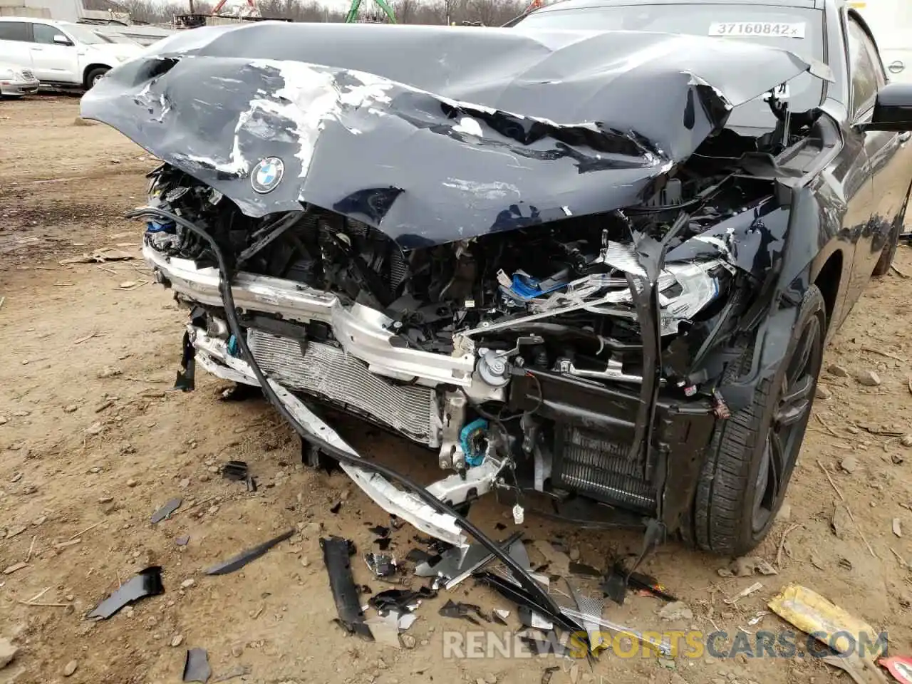 9 Photograph of a damaged car WBAGV4C03MCF06221 BMW 8 SERIES 2021