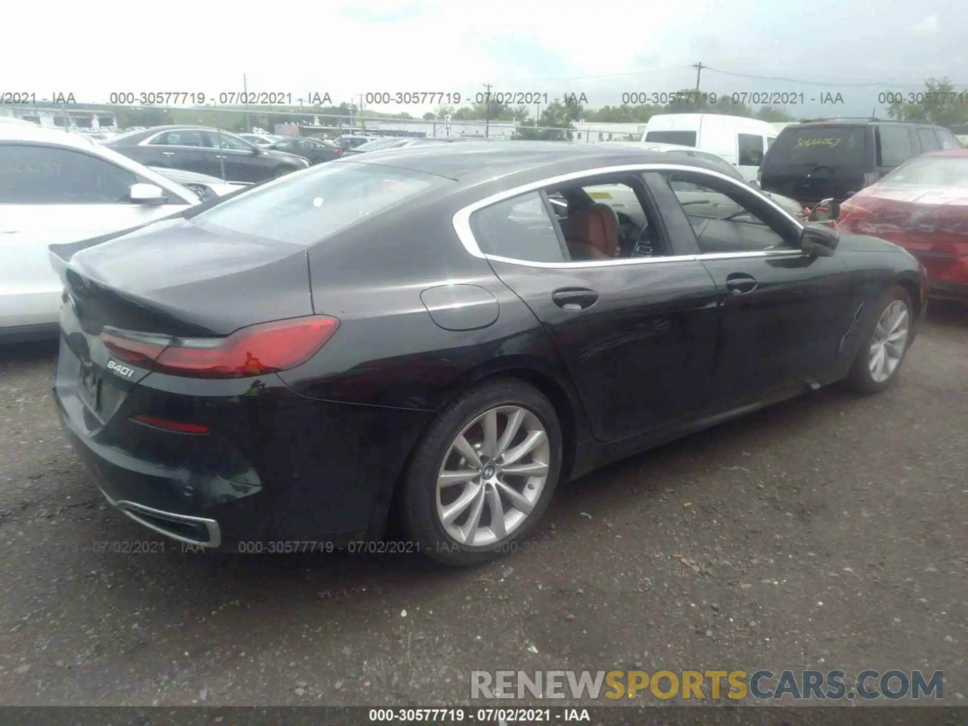 4 Photograph of a damaged car WBAGV4C0XMCF36803 BMW 8 SERIES 2021