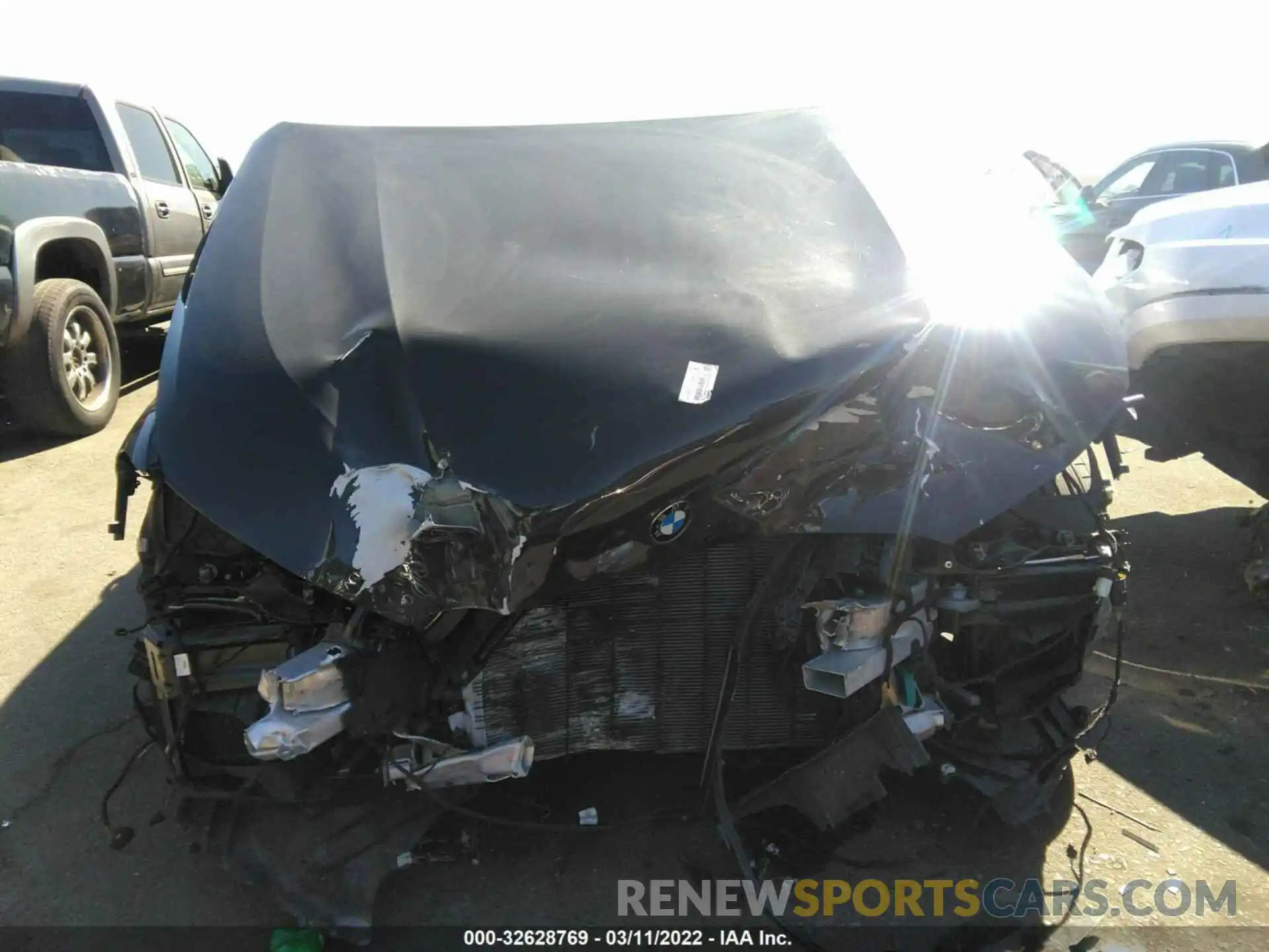 6 Photograph of a damaged car WBAGV8C03MCF60464 BMW 8 SERIES 2021