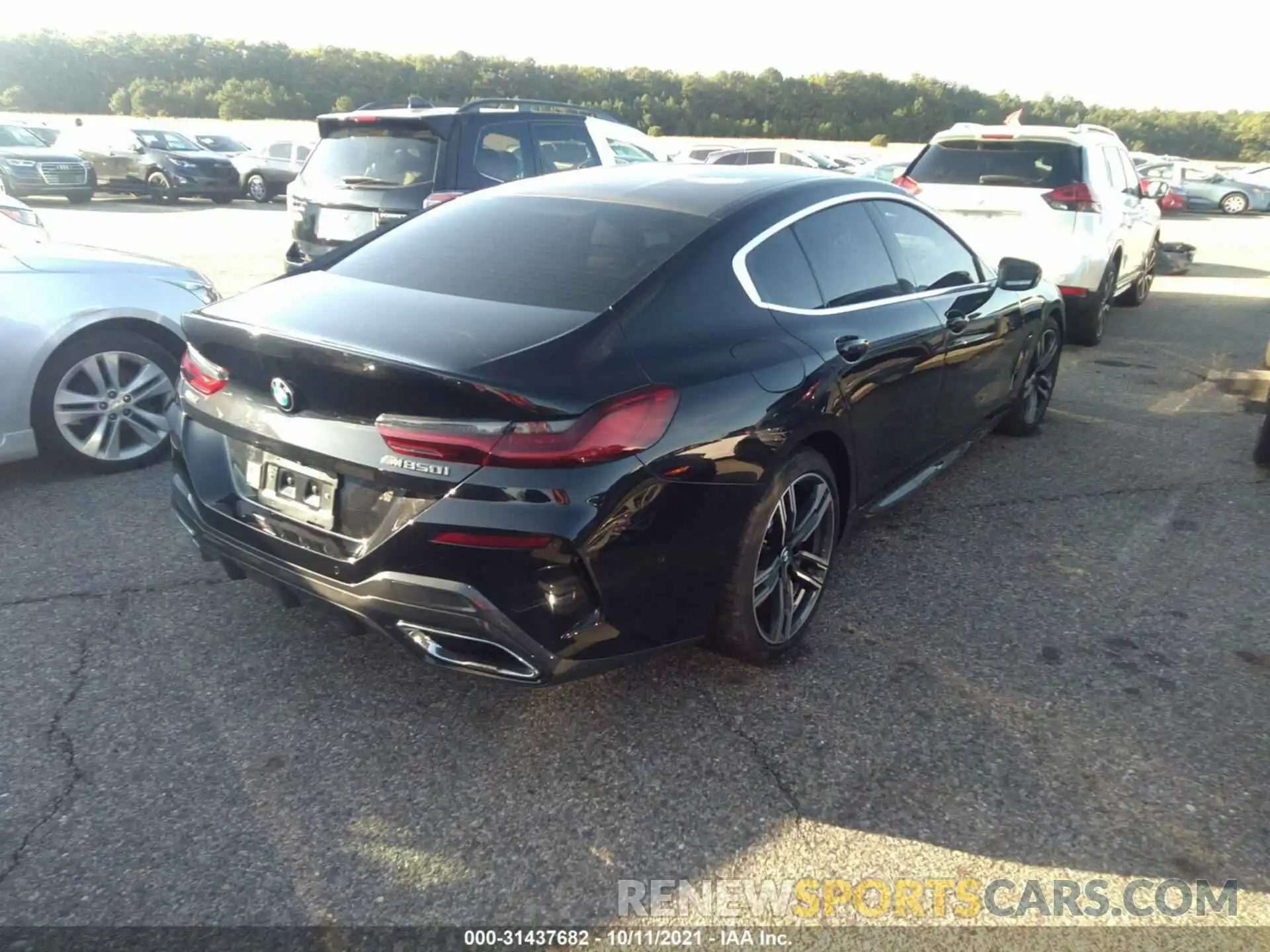 4 Photograph of a damaged car WBAGV8C0XMCF51700 BMW 8 SERIES 2021