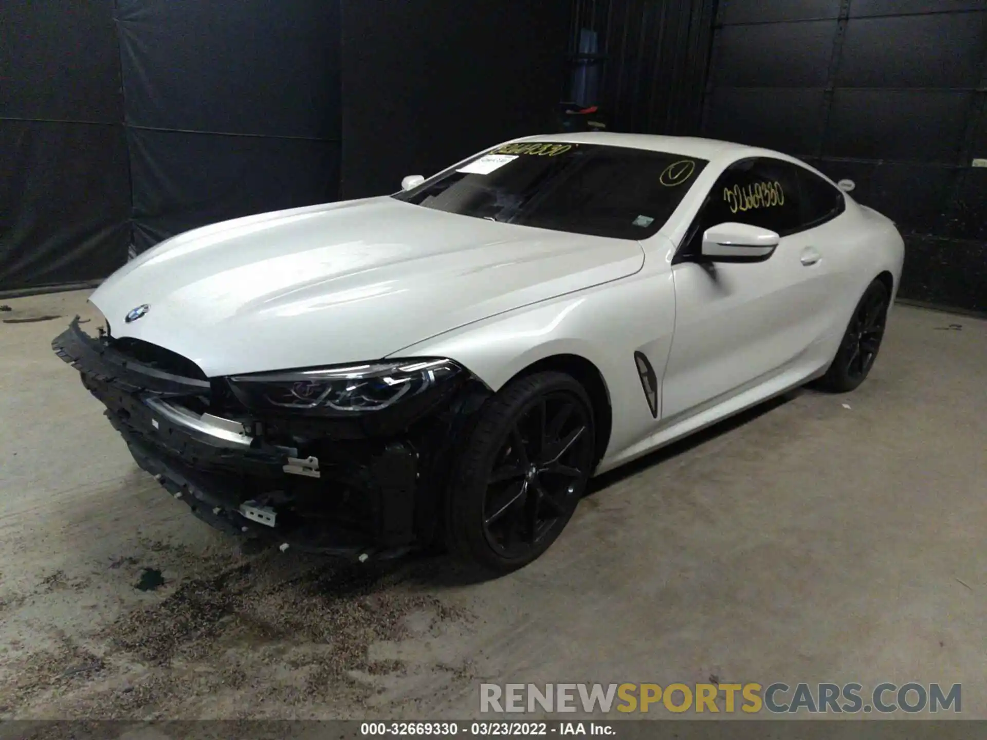 2 Photograph of a damaged car WBAAE4C00NCG99399 BMW 8 SERIES 2022