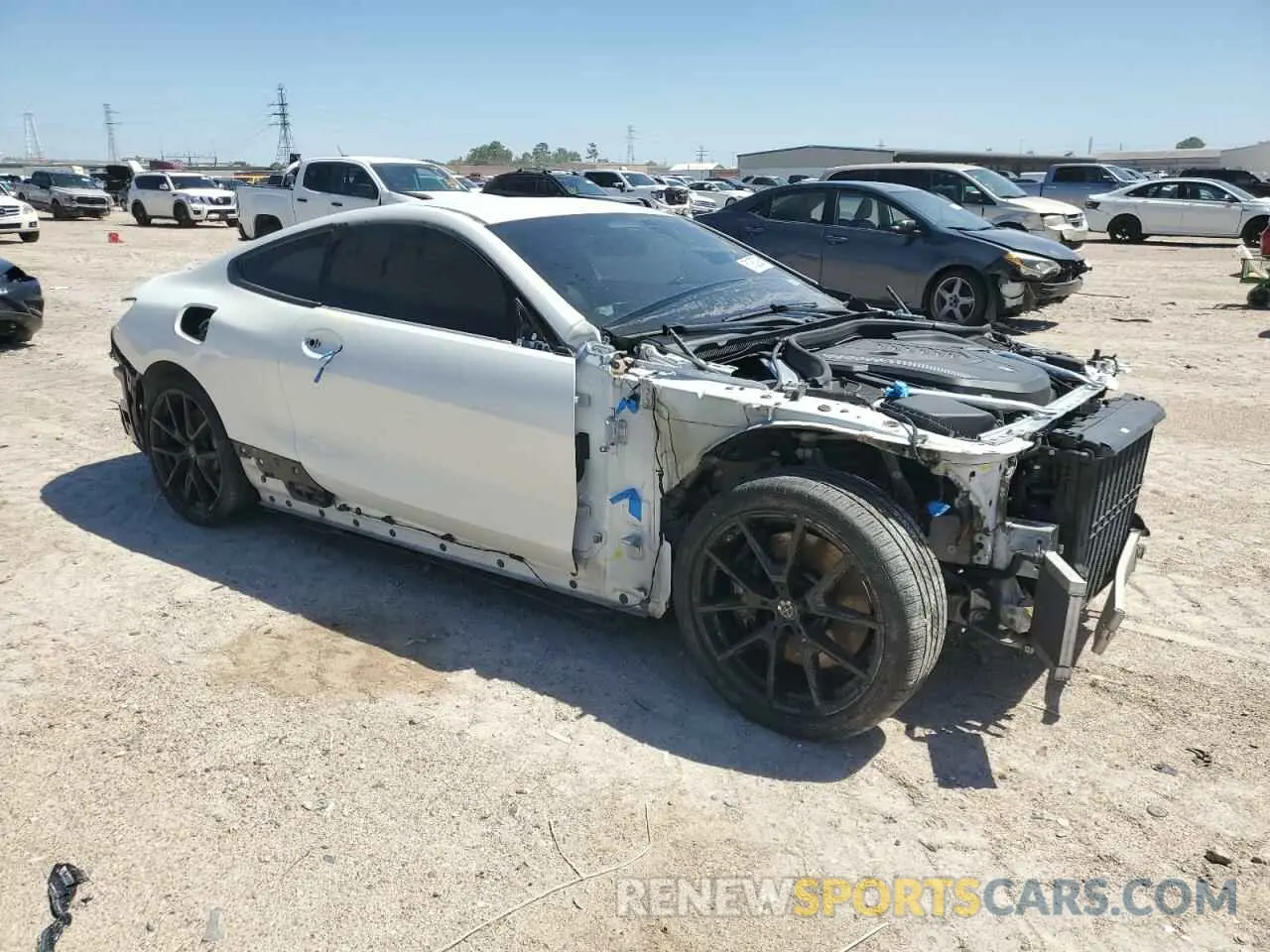 4 Photograph of a damaged car WBAAE4C0XNCJ54498 BMW 8 SERIES 2022