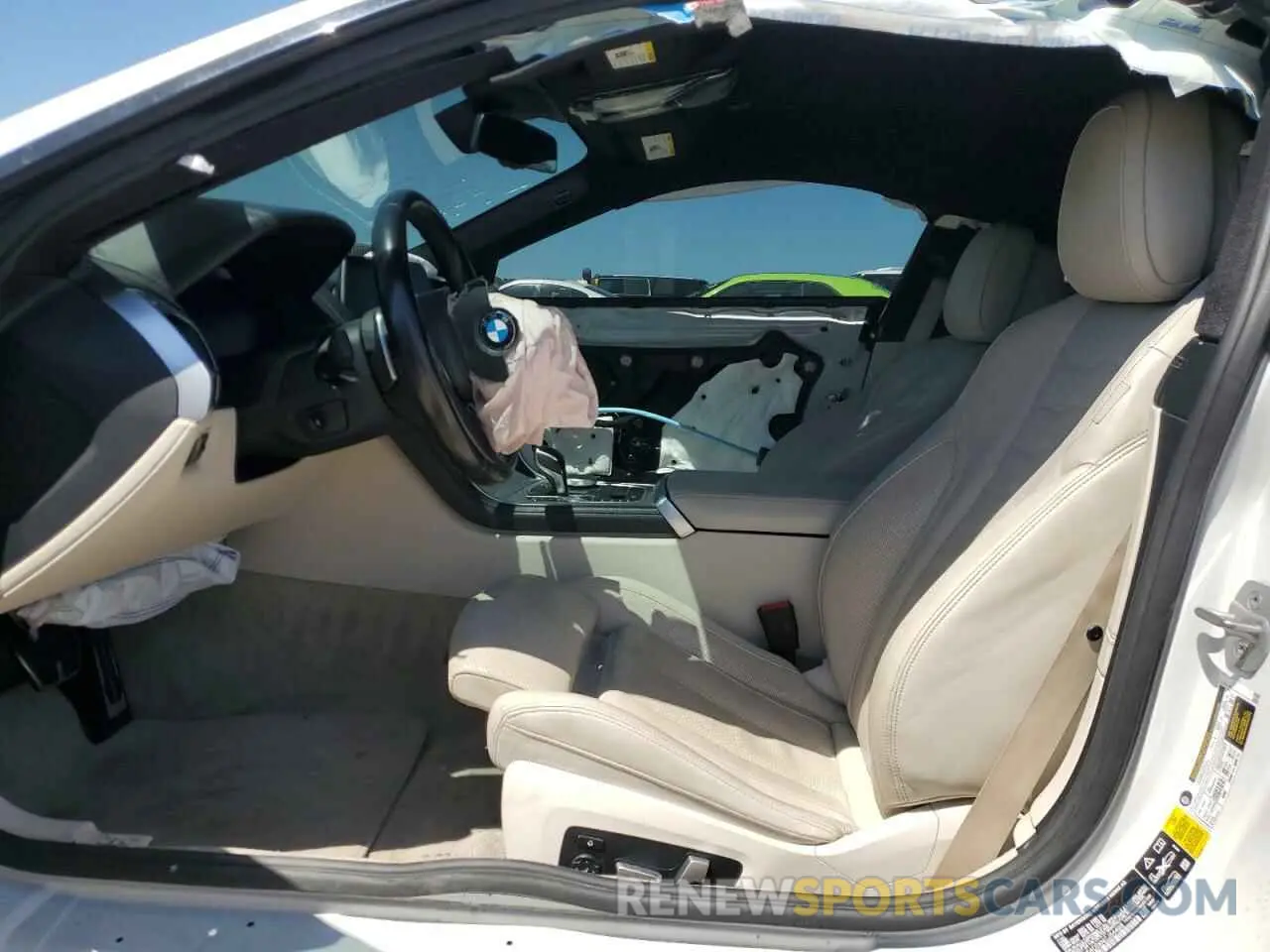 7 Photograph of a damaged car WBAAE4C0XNCJ54498 BMW 8 SERIES 2022