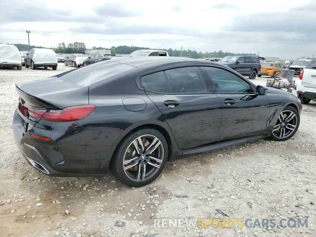 3 Photograph of a damaged car WBAGV2C06NCJ20525 BMW 8 SERIES 2022