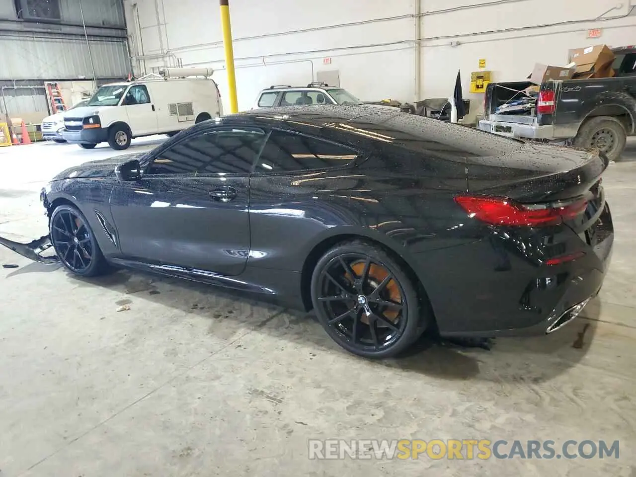 2 Photograph of a damaged car WBAAE2C0XPCM33120 BMW 8 SERIES 2023