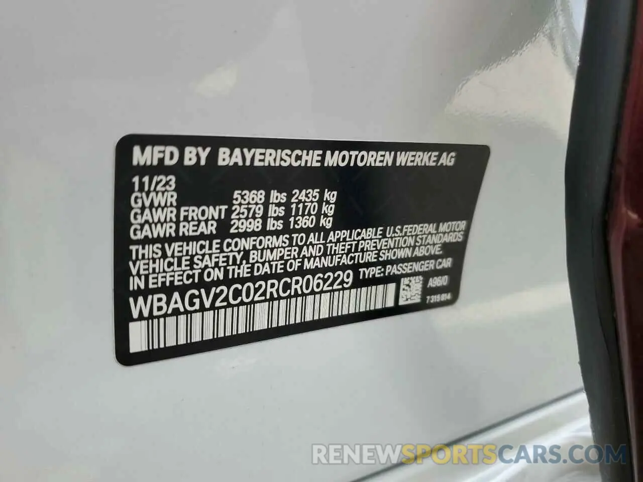 13 Photograph of a damaged car WBAGV2C02RCR06229 BMW 8 SERIES 2024