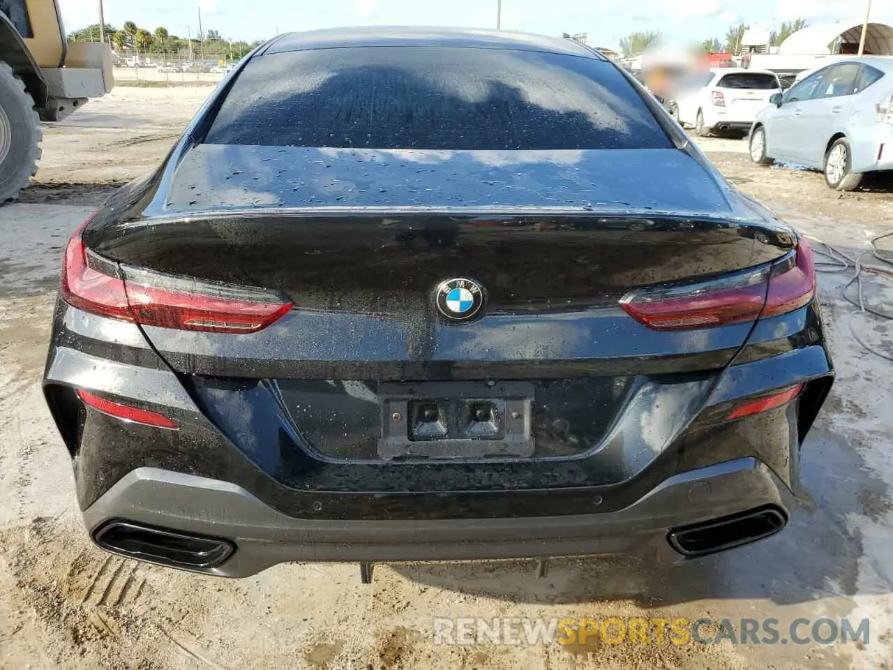 6 Photograph of a damaged car WBAGV2C07LCE26407 BMW 8 SERIES 2024