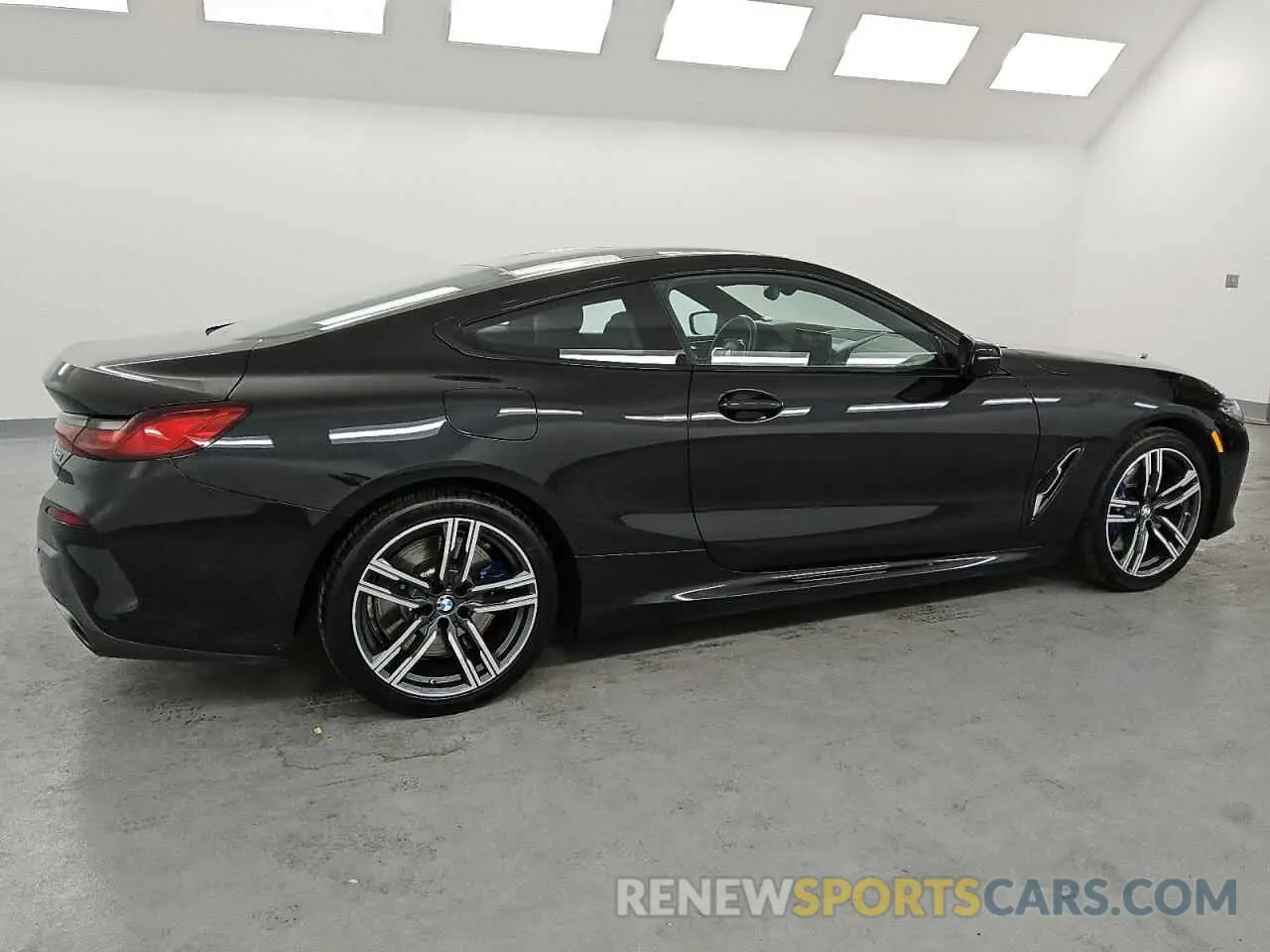 3 Photograph of a damaged car WBAAE4C07SCS11297 BMW 8 SERIES 2025