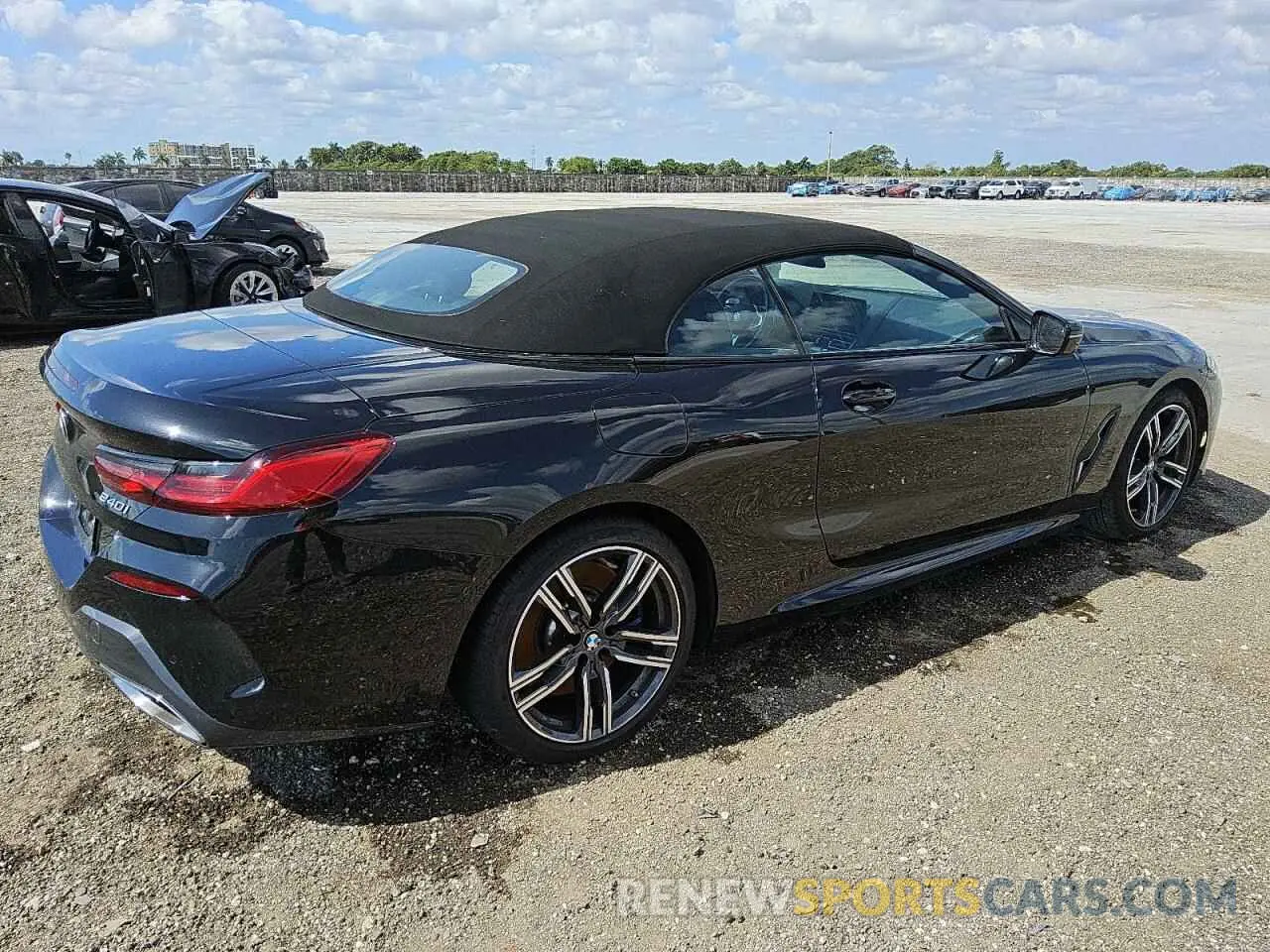 3 Photograph of a damaged car WBADZ2C01SCT18206 BMW 8 SERIES 2025