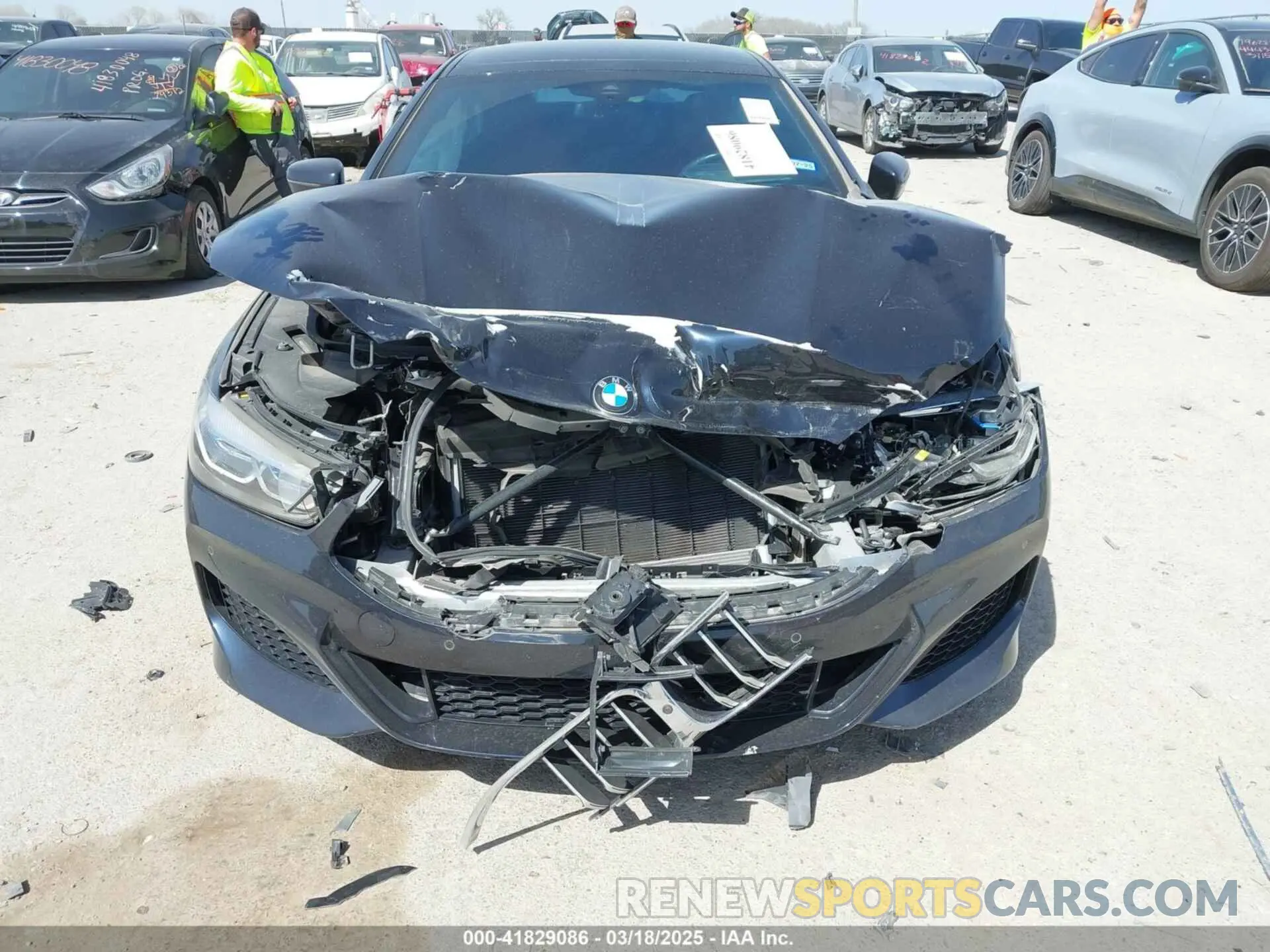 12 Photograph of a damaged car WBAGV2C00NCJ11173 BMW 840 GRAN COUPE 2022