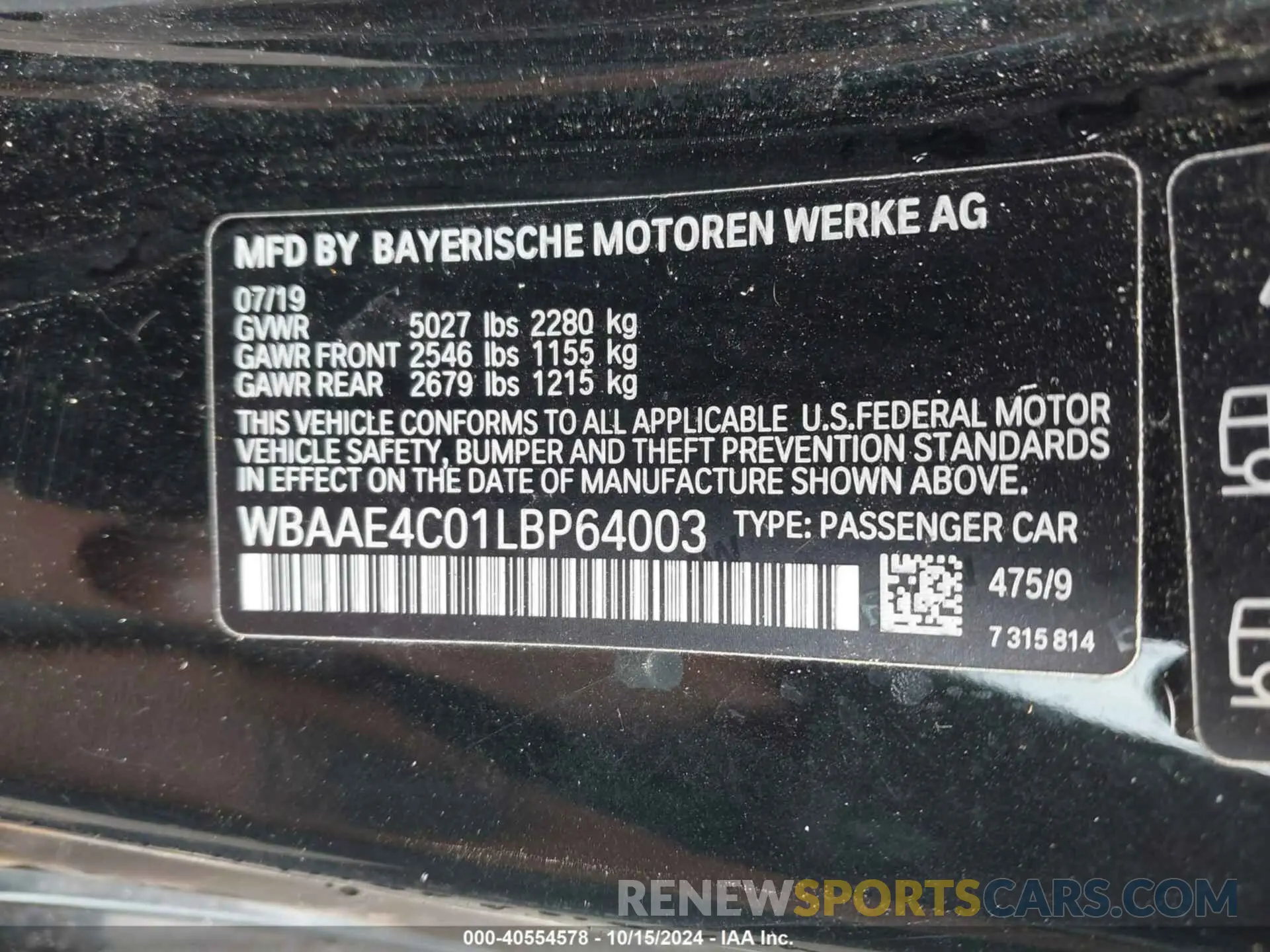 9 Photograph of a damaged car WBAAE4C01LBP64003 BMW 840I 2020