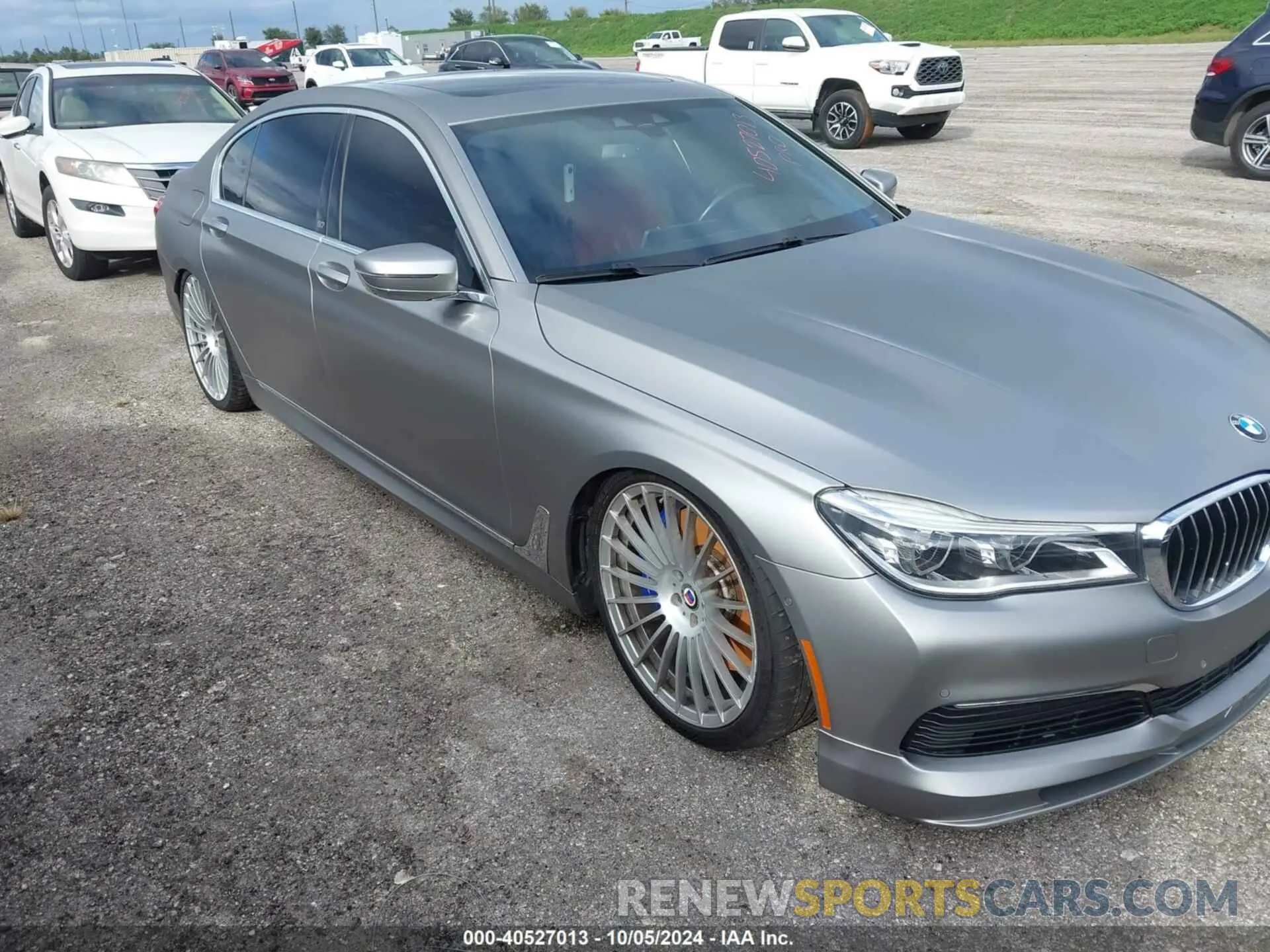 1 Photograph of a damaged car WBA7F2C15KB242459 BMW ALPINA B7 2019