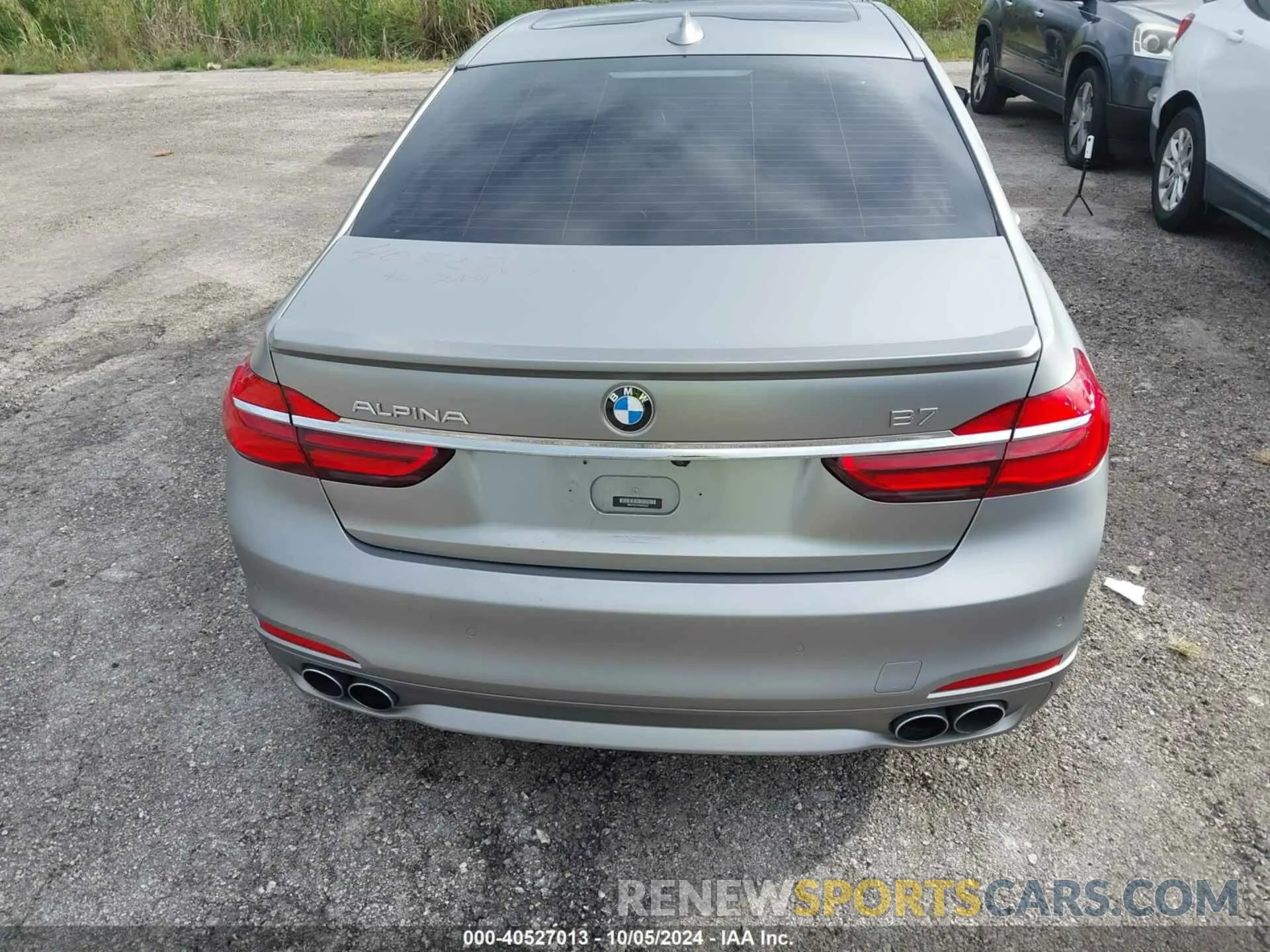 16 Photograph of a damaged car WBA7F2C15KB242459 BMW ALPINA B7 2019