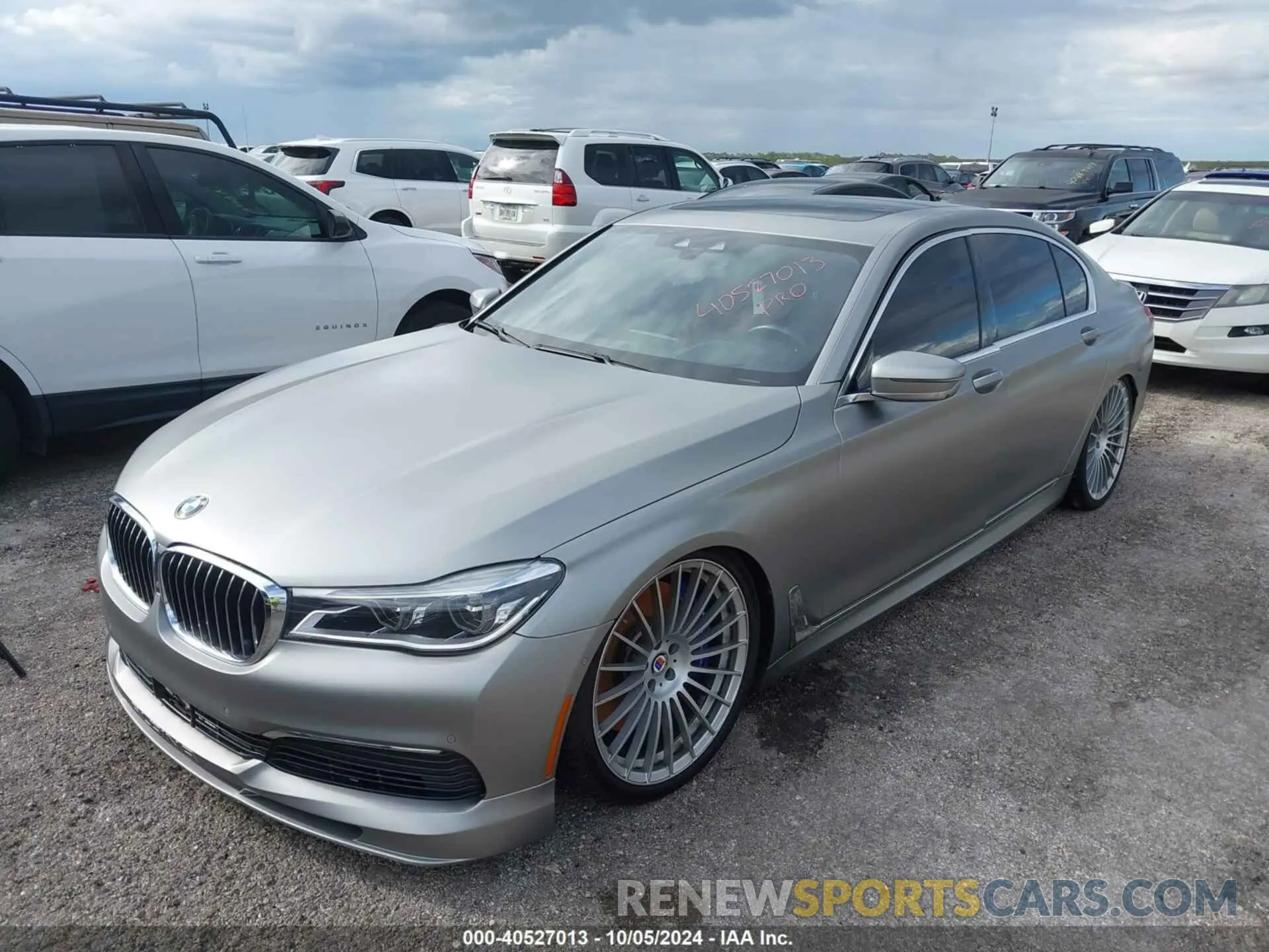 2 Photograph of a damaged car WBA7F2C15KB242459 BMW ALPINA B7 2019