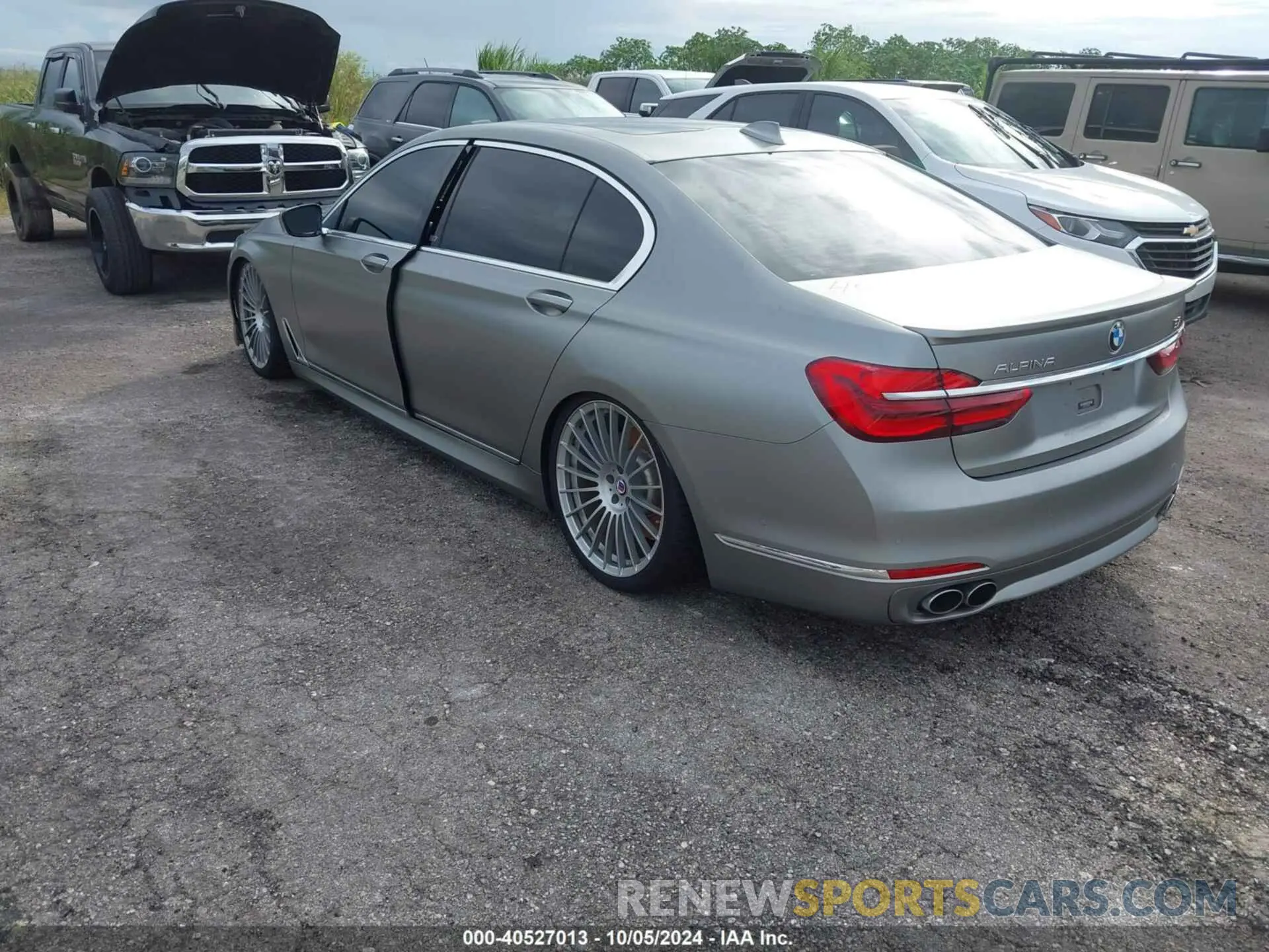 3 Photograph of a damaged car WBA7F2C15KB242459 BMW ALPINA B7 2019