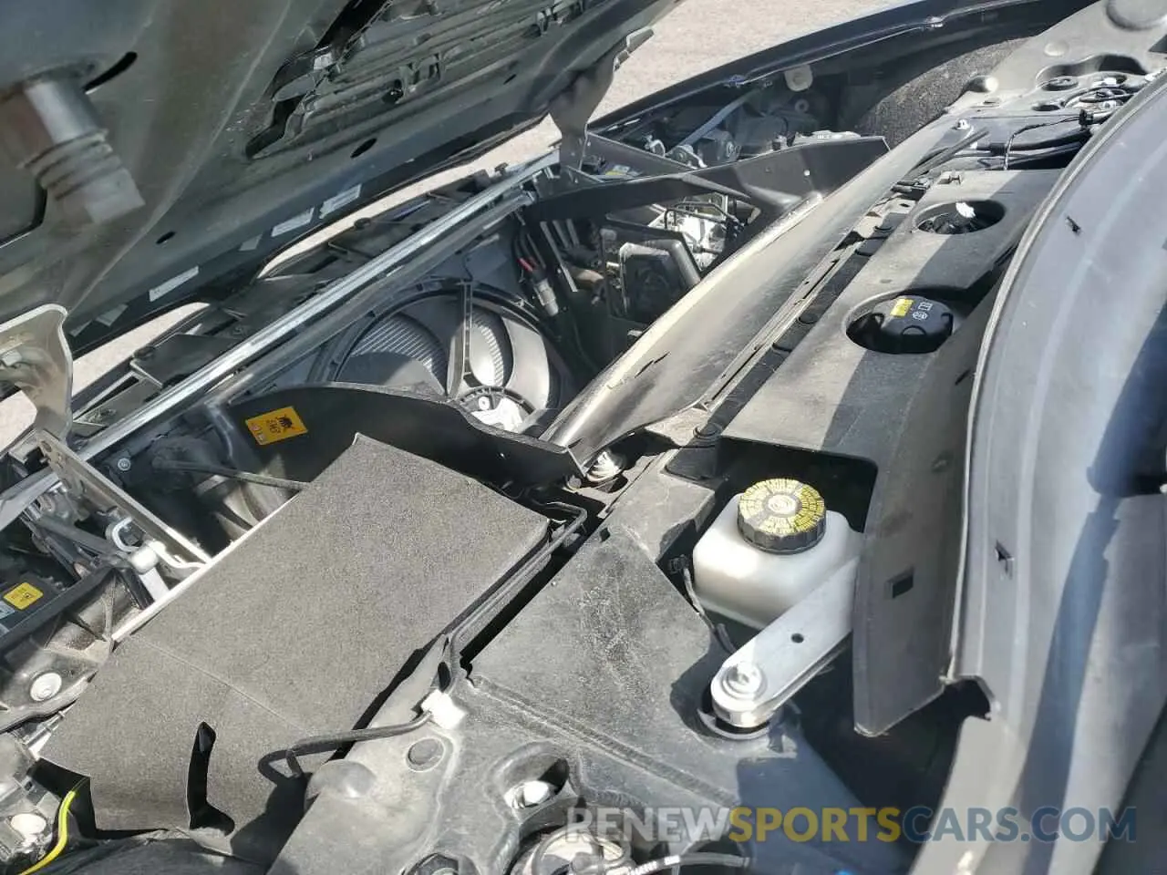 11 Photograph of a damaged car WBY2Z6C57K7D40587 BMW I SERIES 2019