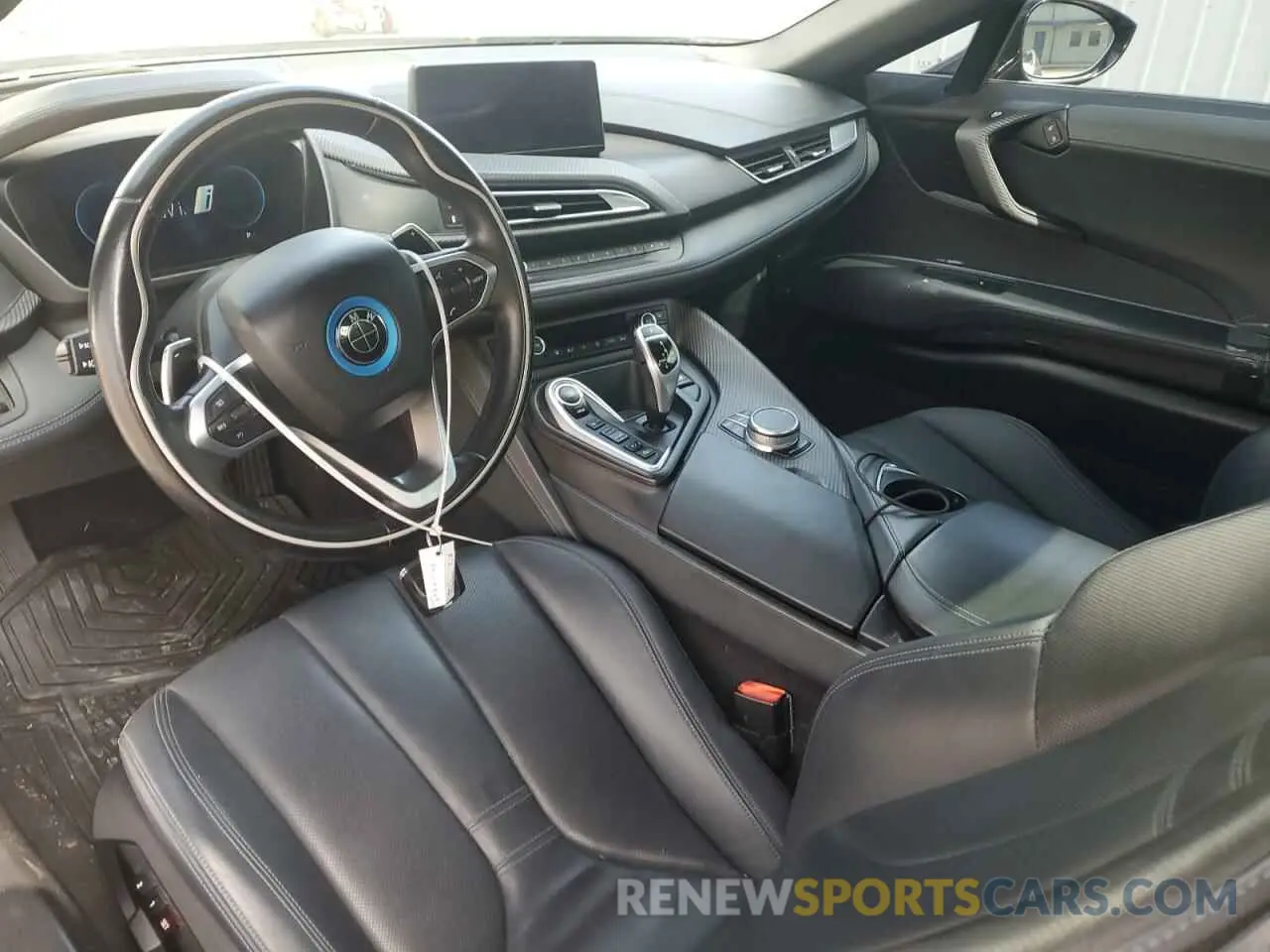 8 Photograph of a damaged car WBY2Z6C57K7D40587 BMW I SERIES 2019