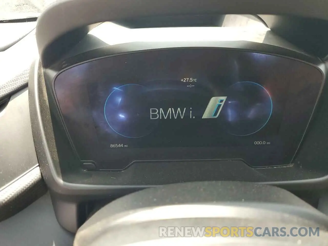 9 Photograph of a damaged car WBY2Z6C57KVG98025 BMW I SERIES 2019