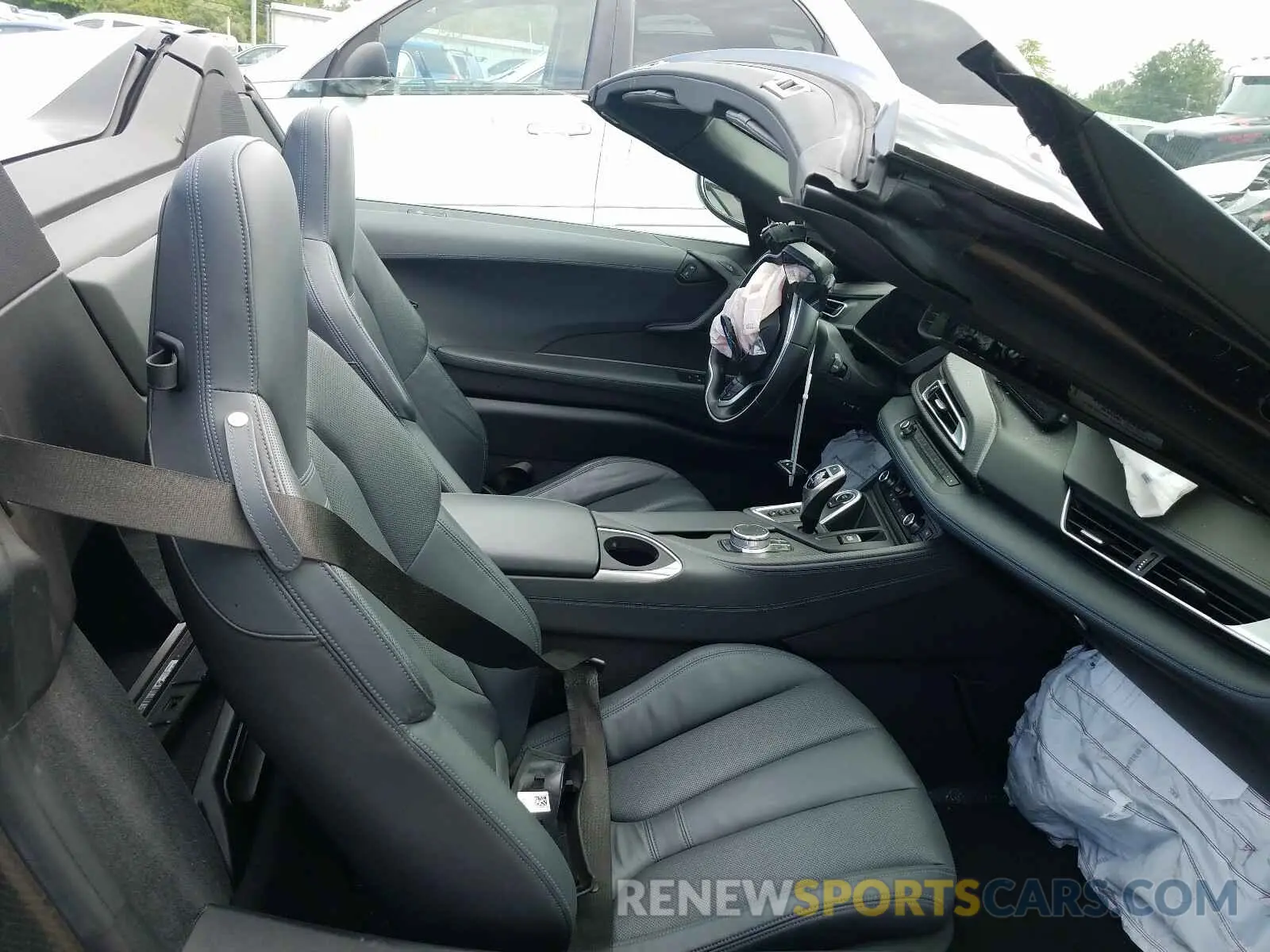 5 Photograph of a damaged car WBY2Z6C57KVG98185 BMW I SERIES 2019