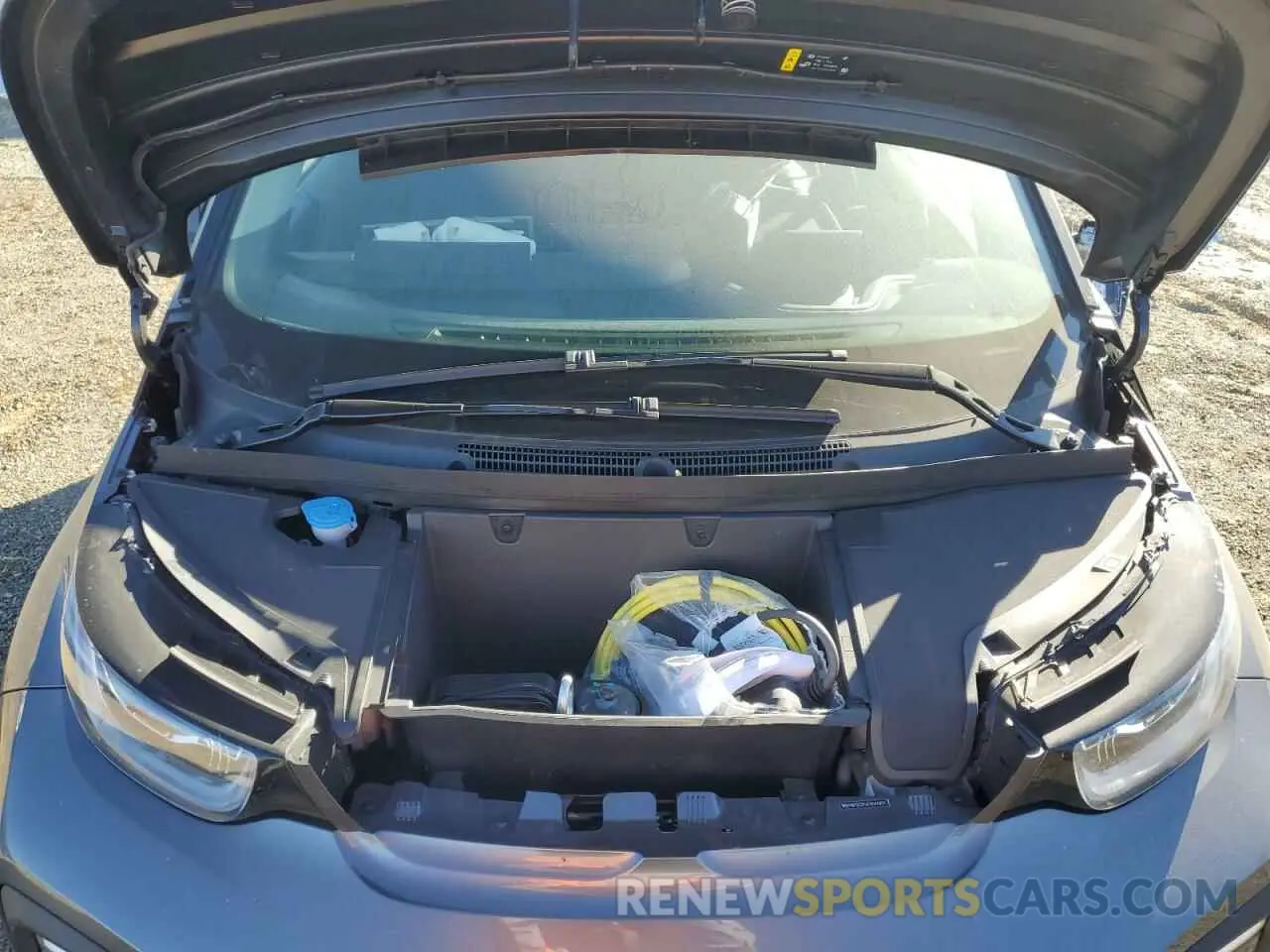 11 Photograph of a damaged car WBY8P2C51K7E47921 BMW I SERIES 2019