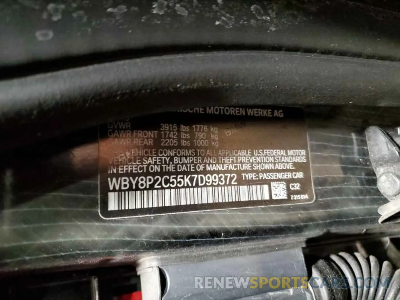 13 Photograph of a damaged car WBY8P2C55K7D99372 BMW I SERIES 2019