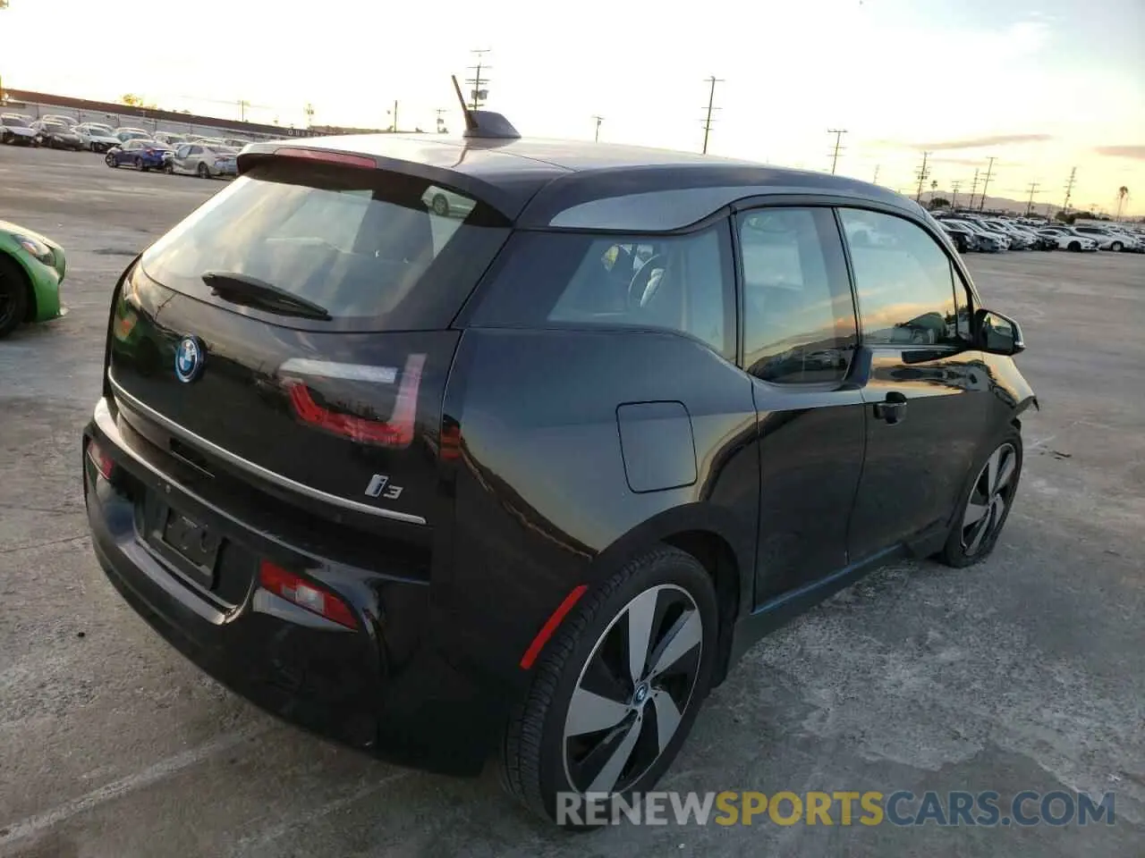3 Photograph of a damaged car WBY8P2C56K7E87976 BMW I SERIES 2019