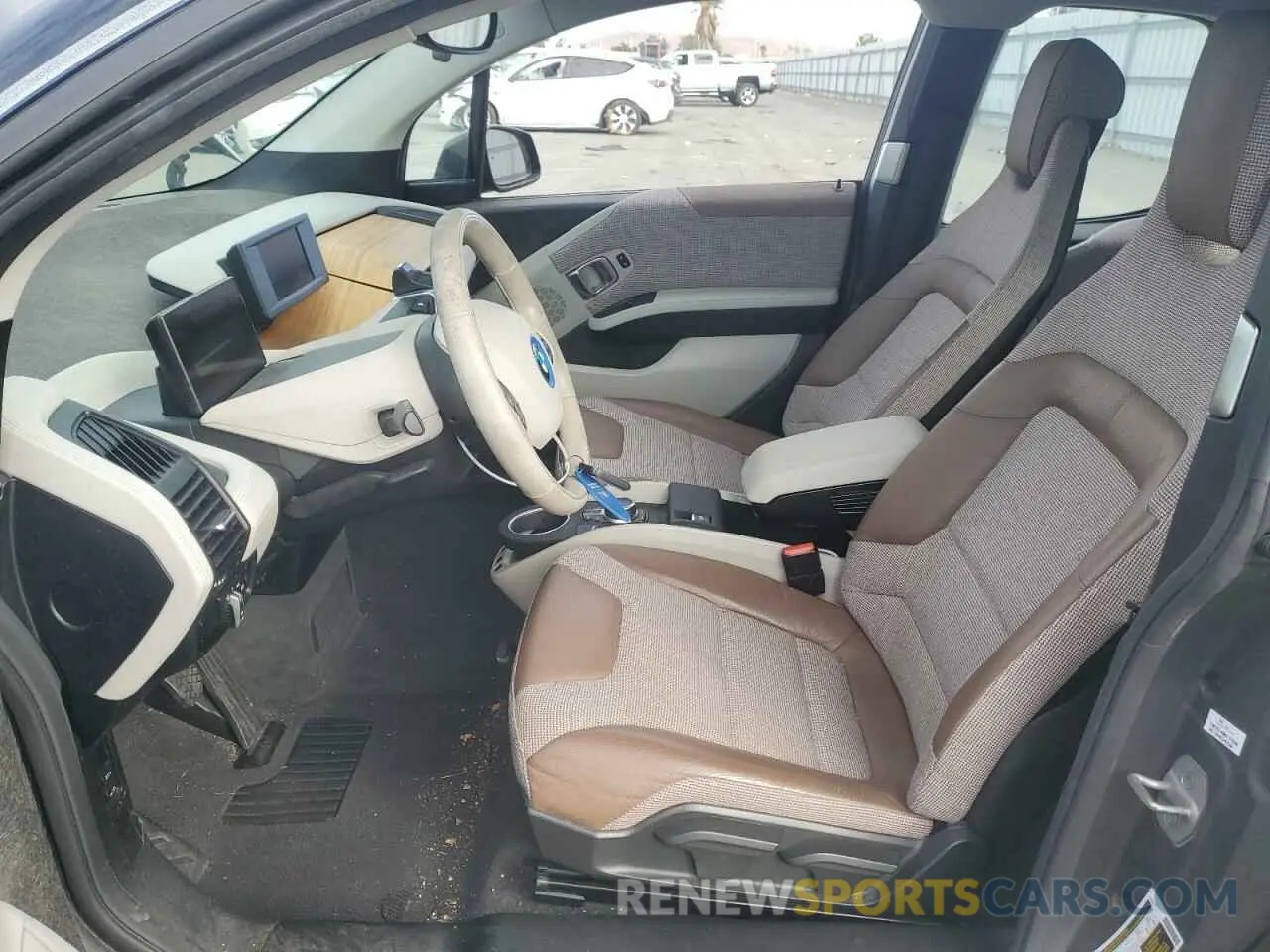 7 Photograph of a damaged car WBY8P2C58K7D27842 BMW I SERIES 2019