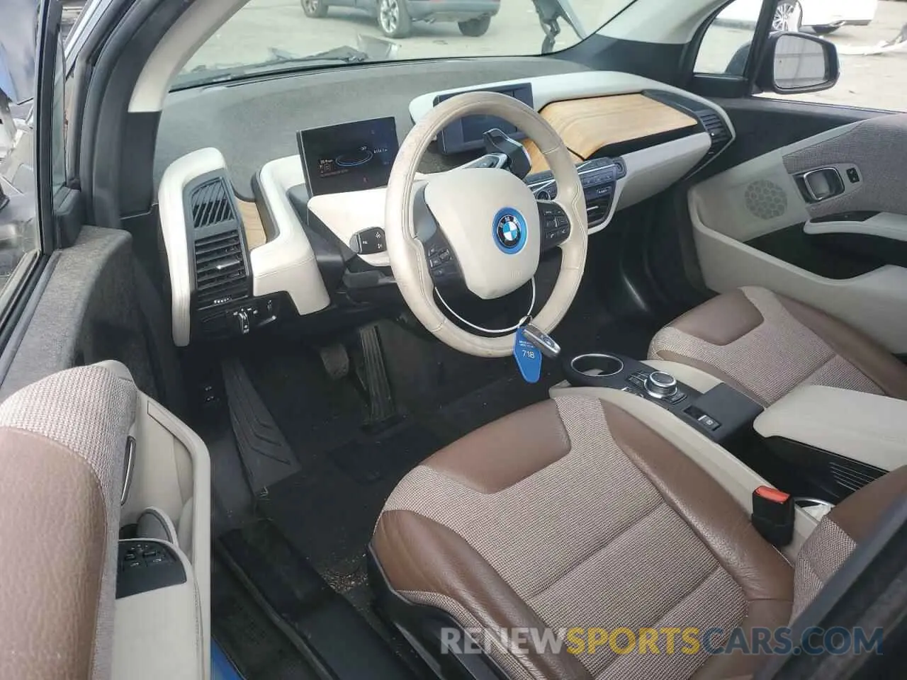 8 Photograph of a damaged car WBY8P2C58K7D27842 BMW I SERIES 2019
