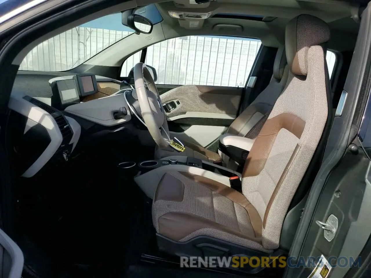 7 Photograph of a damaged car WBY8P4C54K7D28773 BMW I SERIES 2019