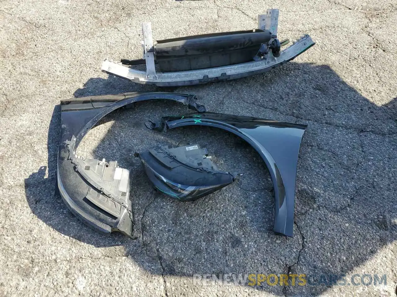12 Photograph of a damaged car WBY8P8C52K7D60595 BMW I SERIES 2019