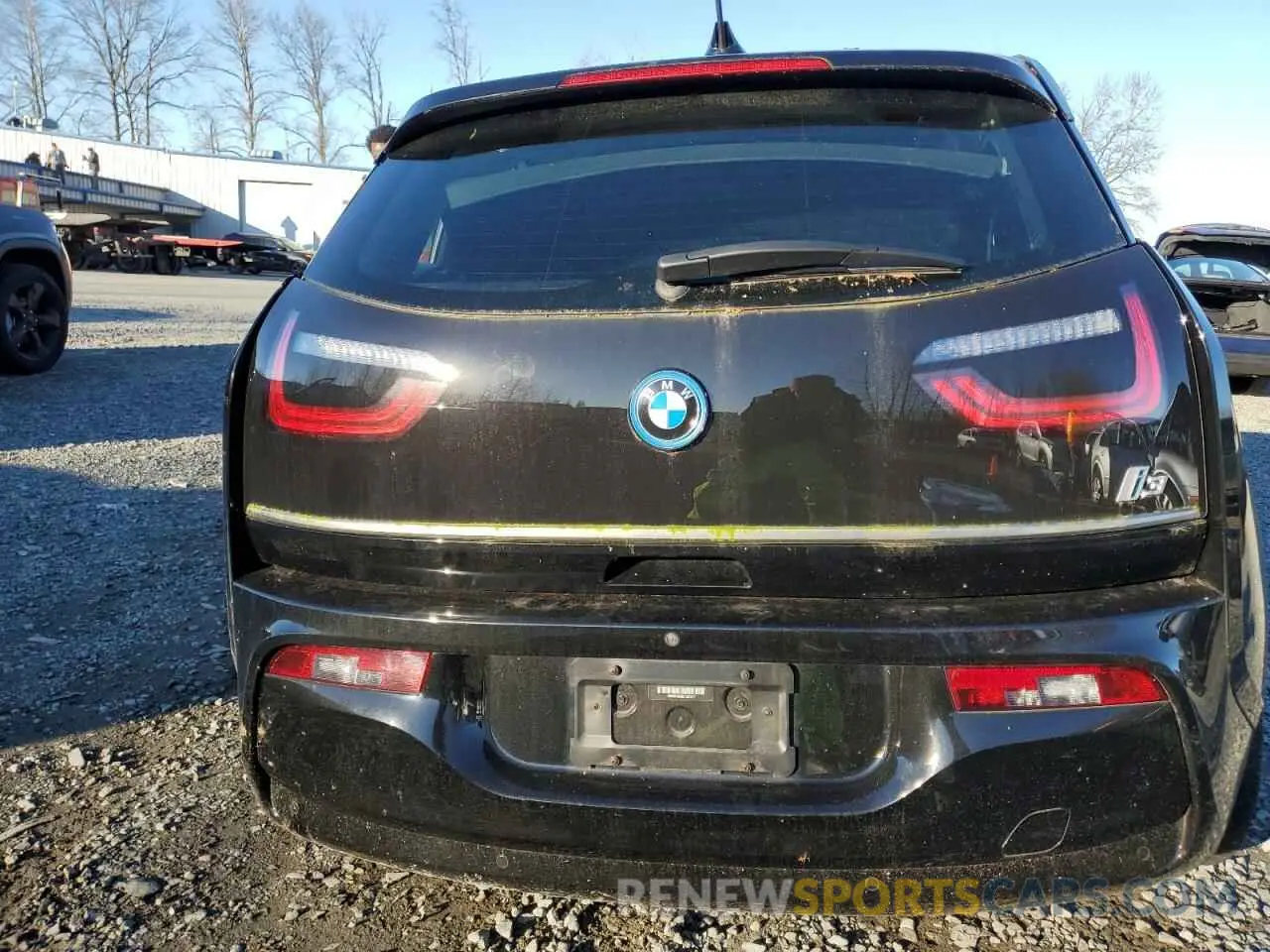 6 Photograph of a damaged car WBY8P4C08L7G07617 BMW I SERIES 2020
